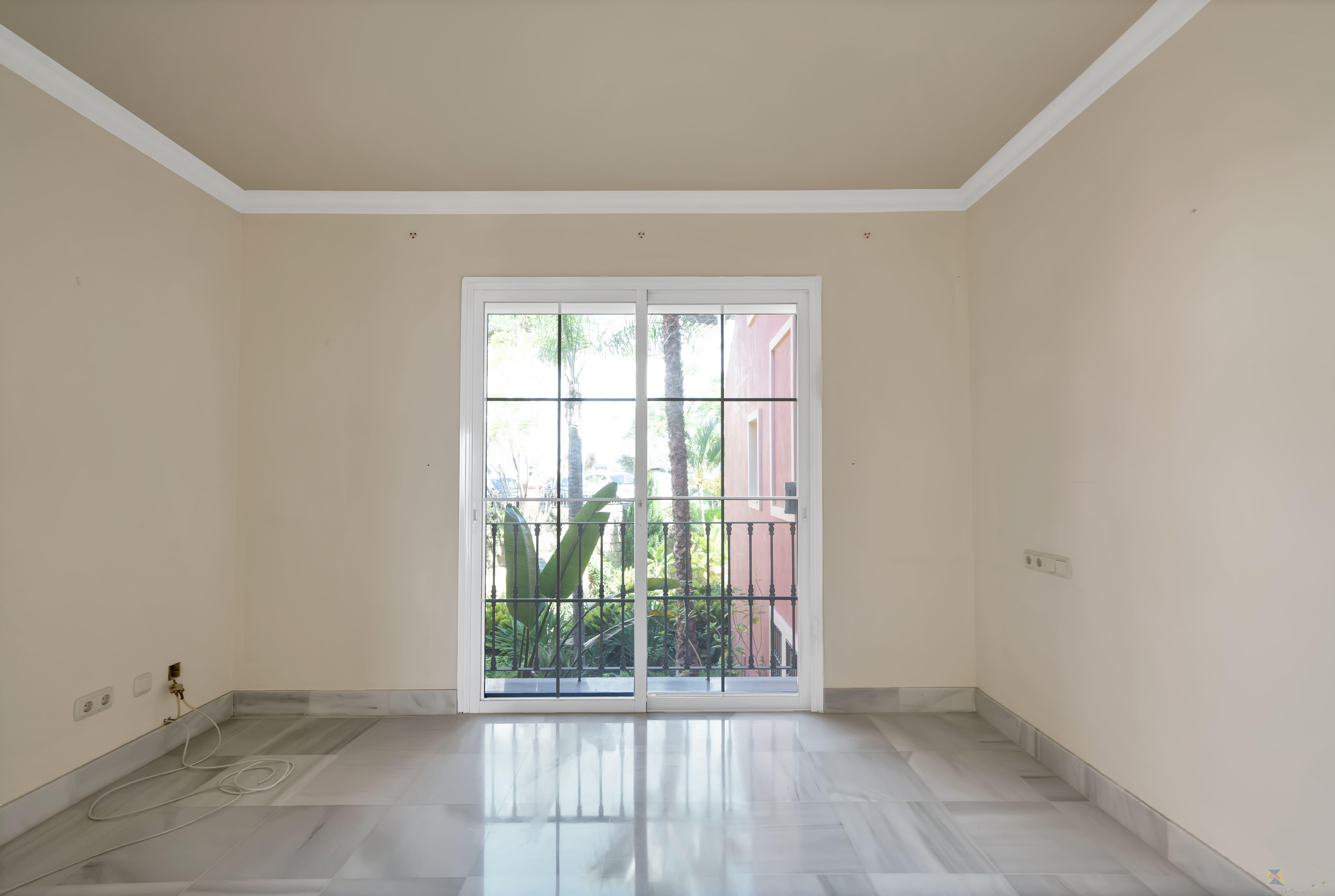 Venta de apartamento en Benahavís