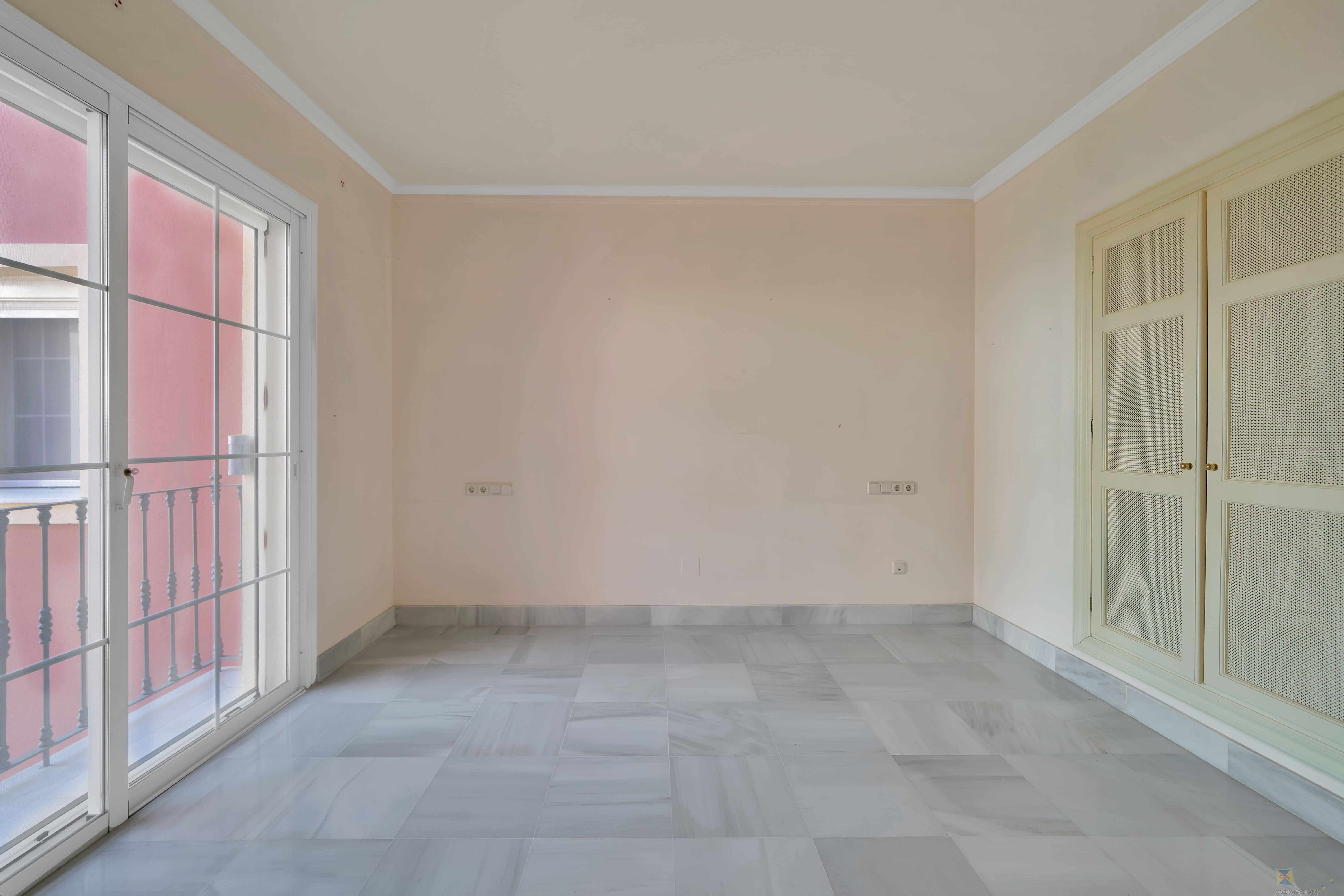 Venta de apartamento en Benahavís