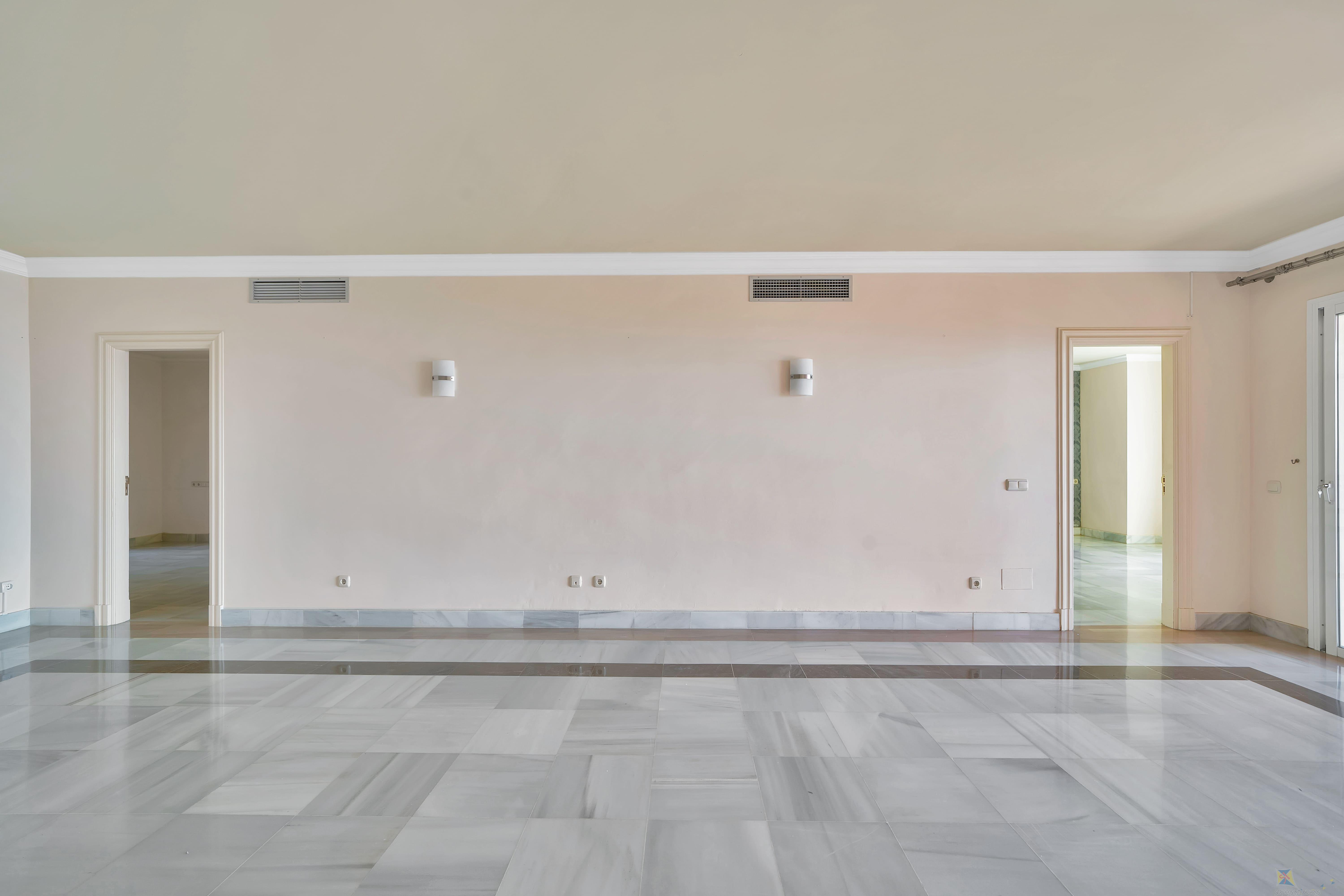 Venta de apartamento en Benahavís