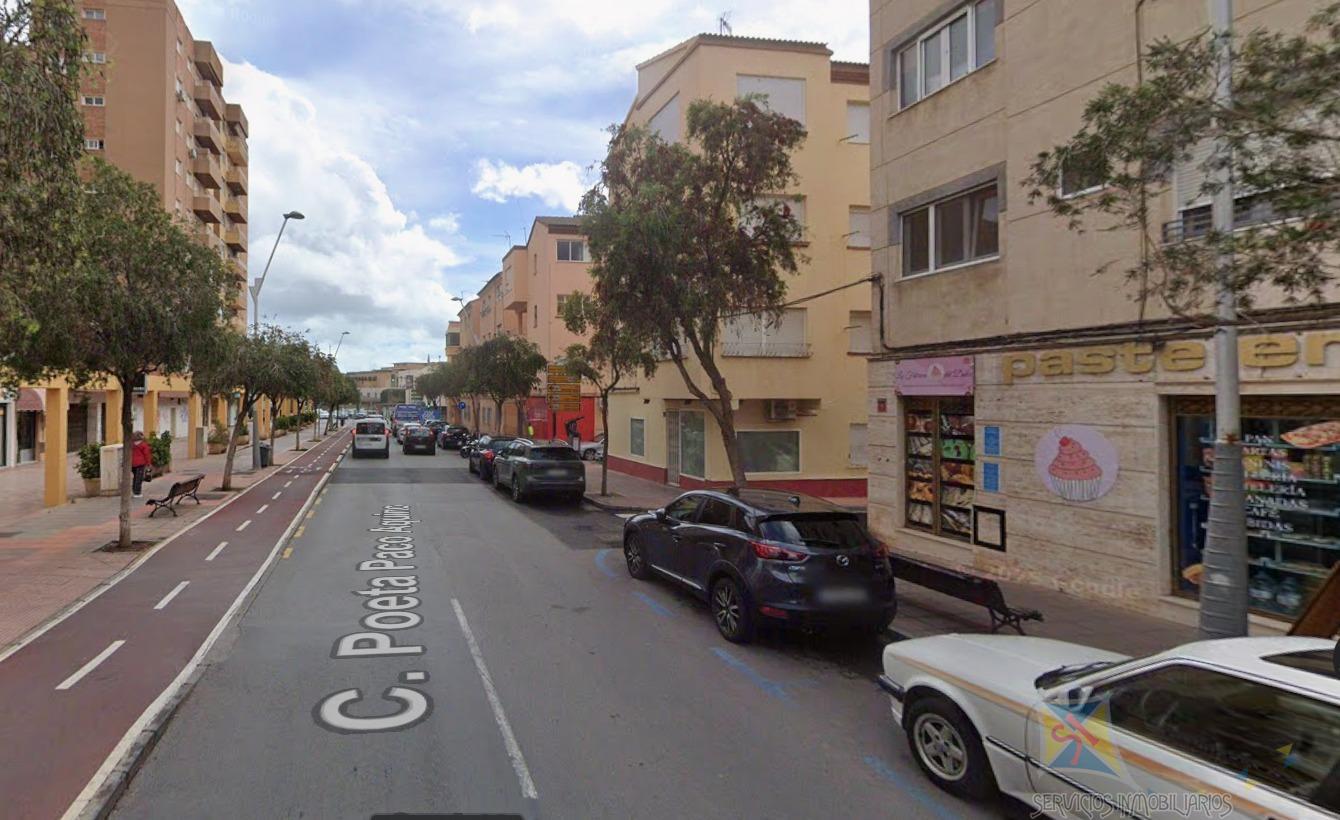 Venta de piso en Almería
