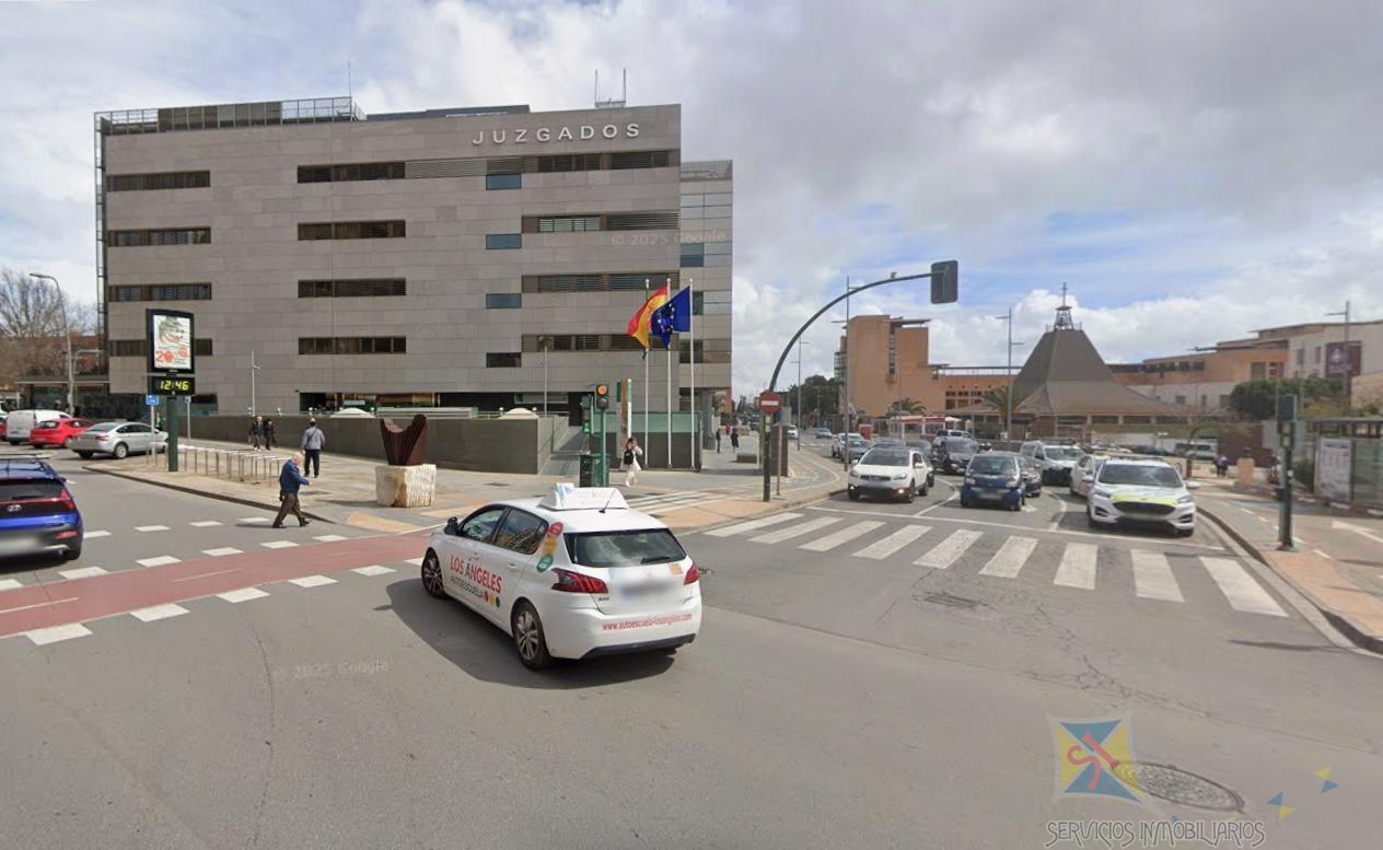 Venta de piso en Almería