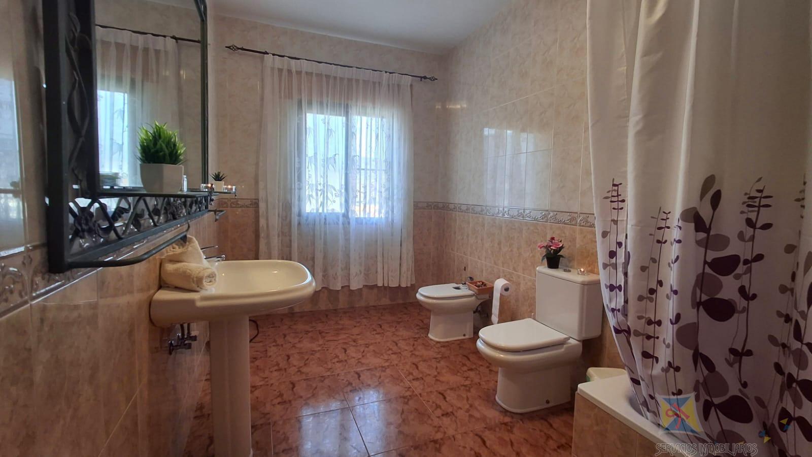 Venta de casa en Fondon