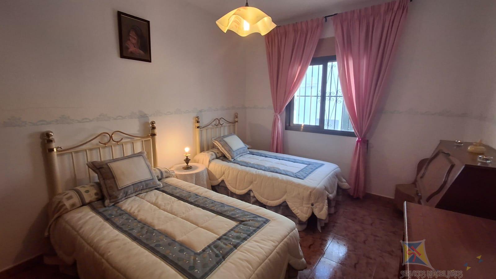 Venta de casa en Fondon