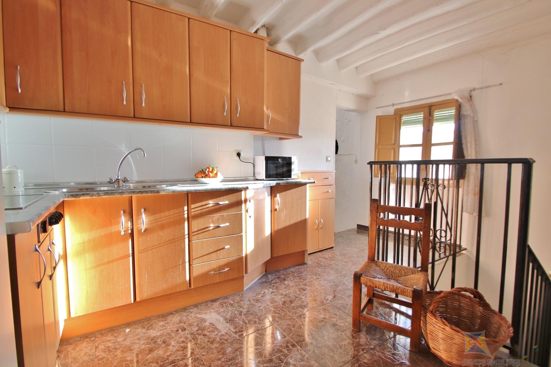 Venta de casa en Laroles