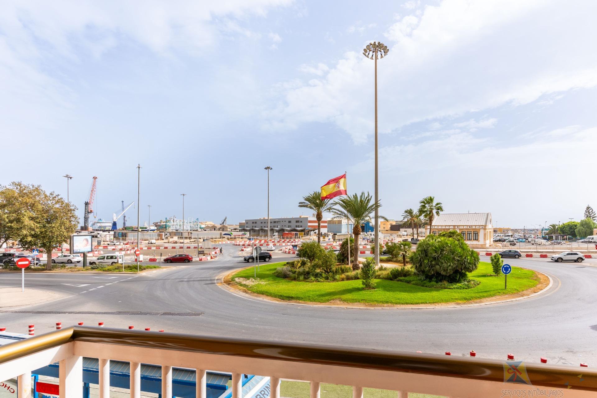 Venta de piso en Almería