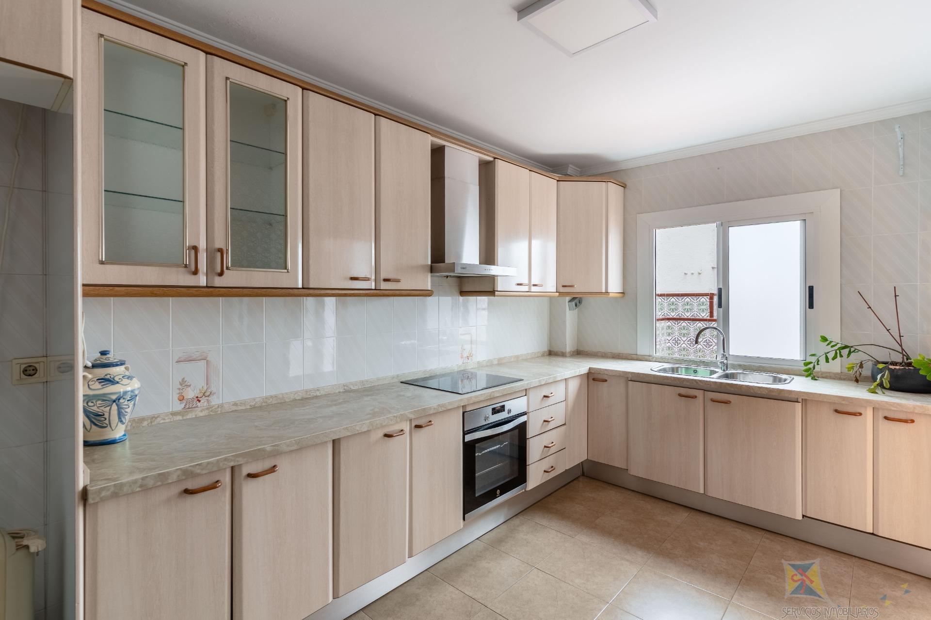 Venta de piso en Almería