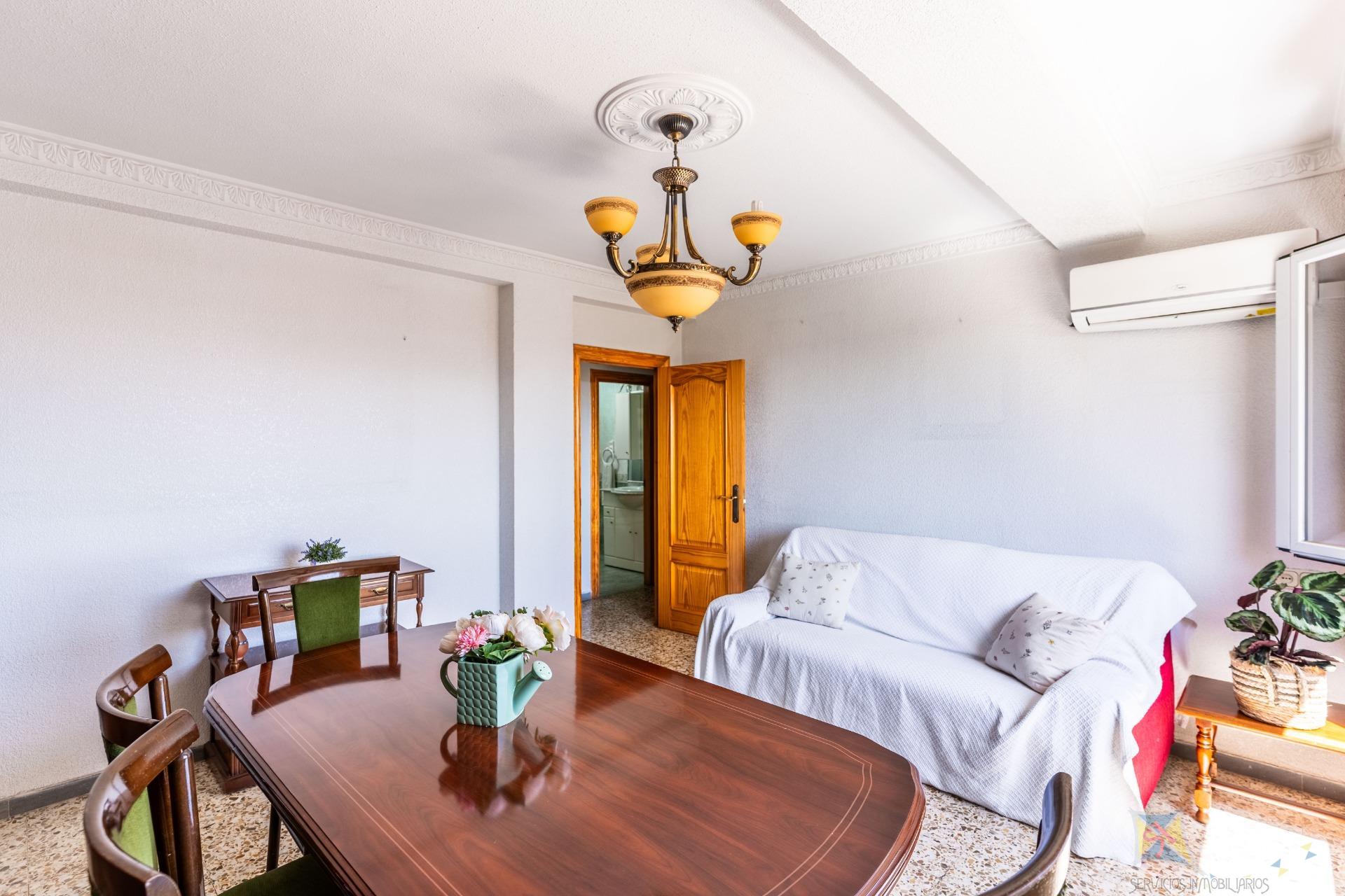 Venta de piso en Almería