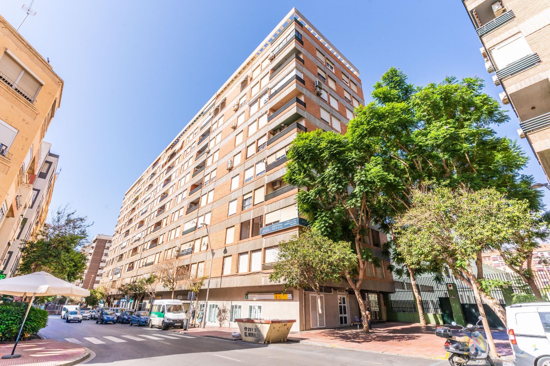 Venta de piso en Almería