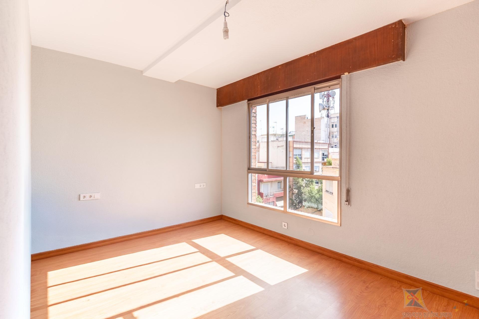 Venta de piso en Almería