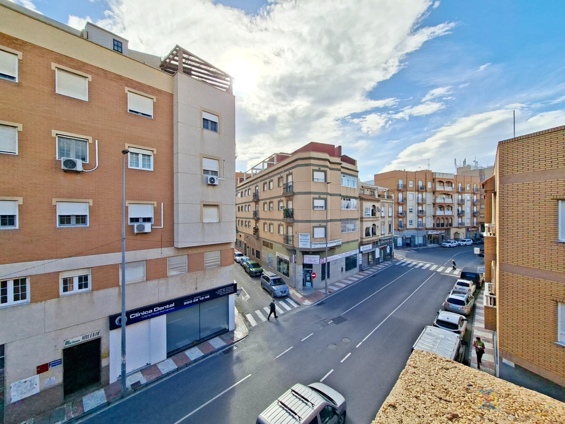 Venta de piso en Roquetas de Mar