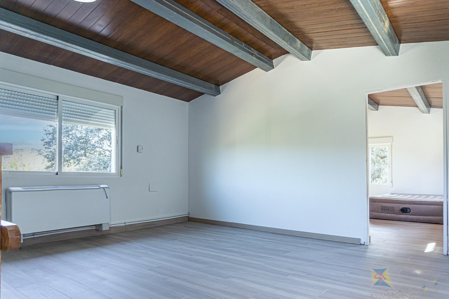 Venta de cortijo en Castillo de Locubin