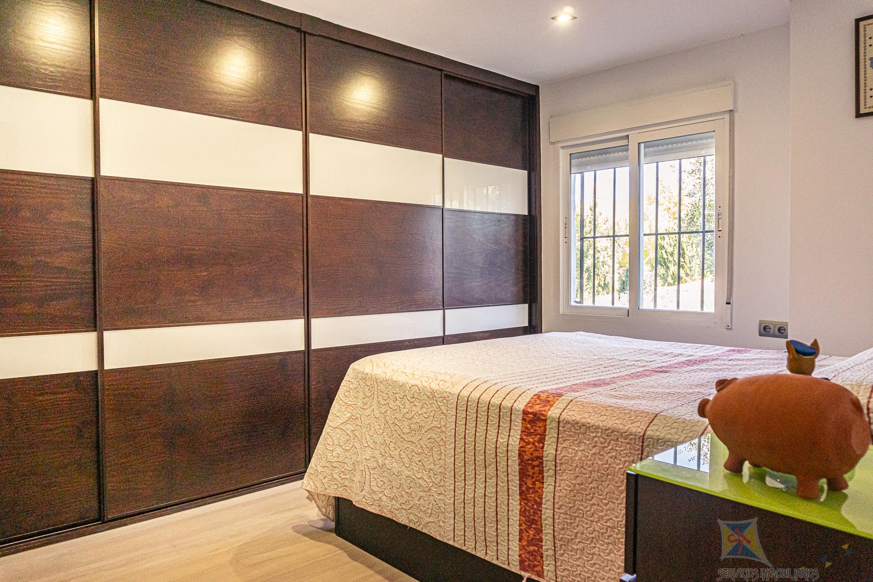 Venta de cortijo en Castillo de Locubin