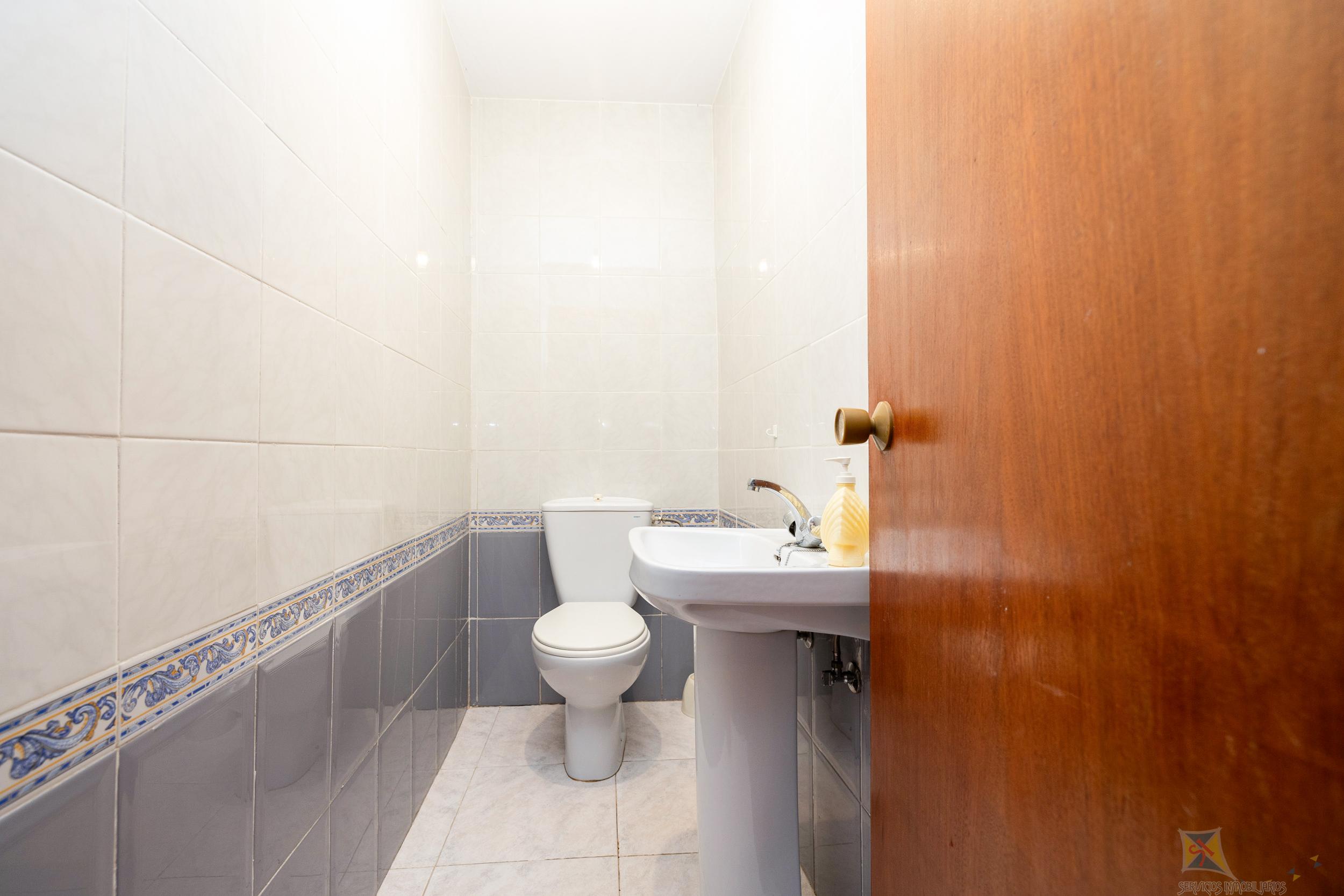 Venta de casa en Lanjaron