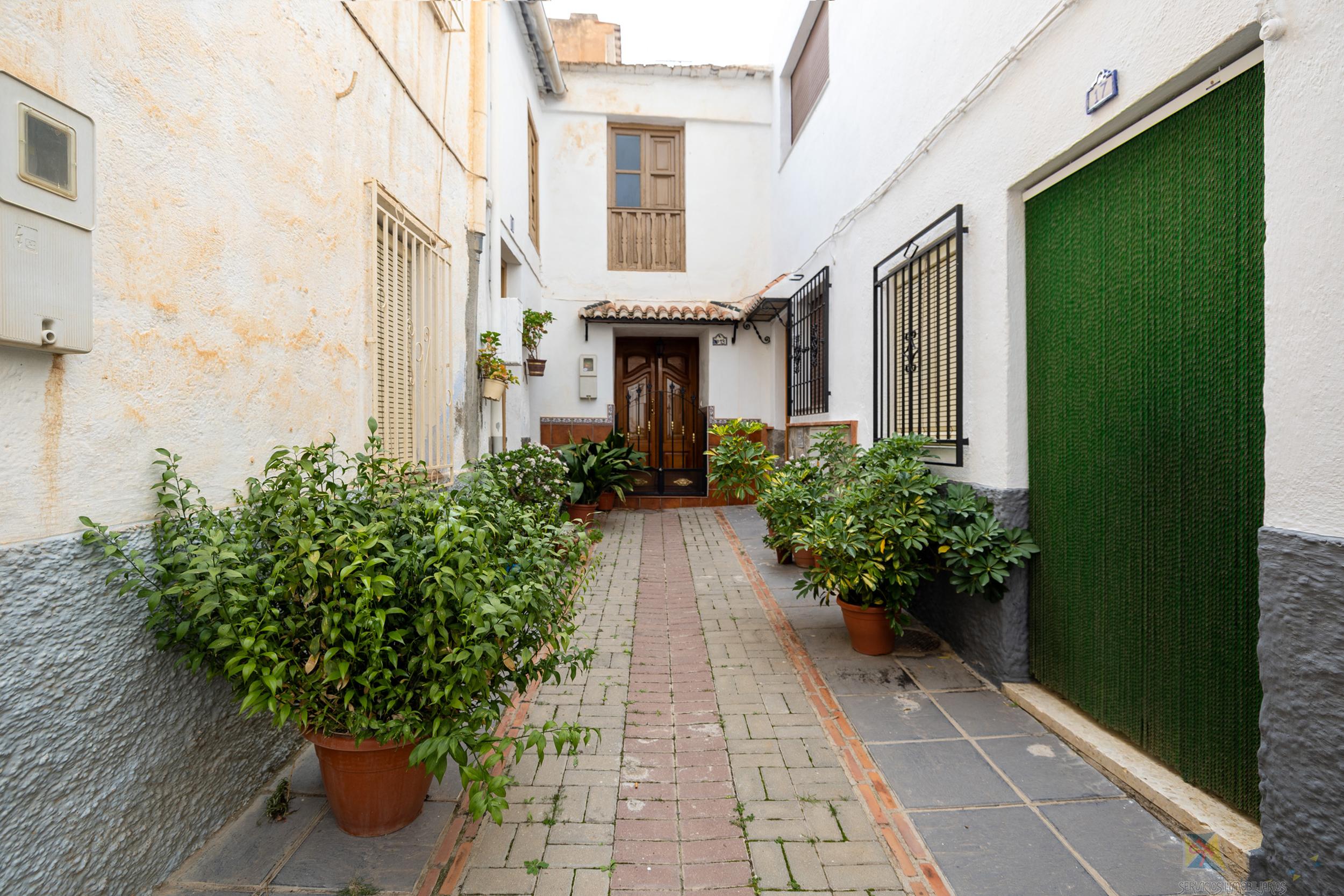 Venta de casa en Lanjaron