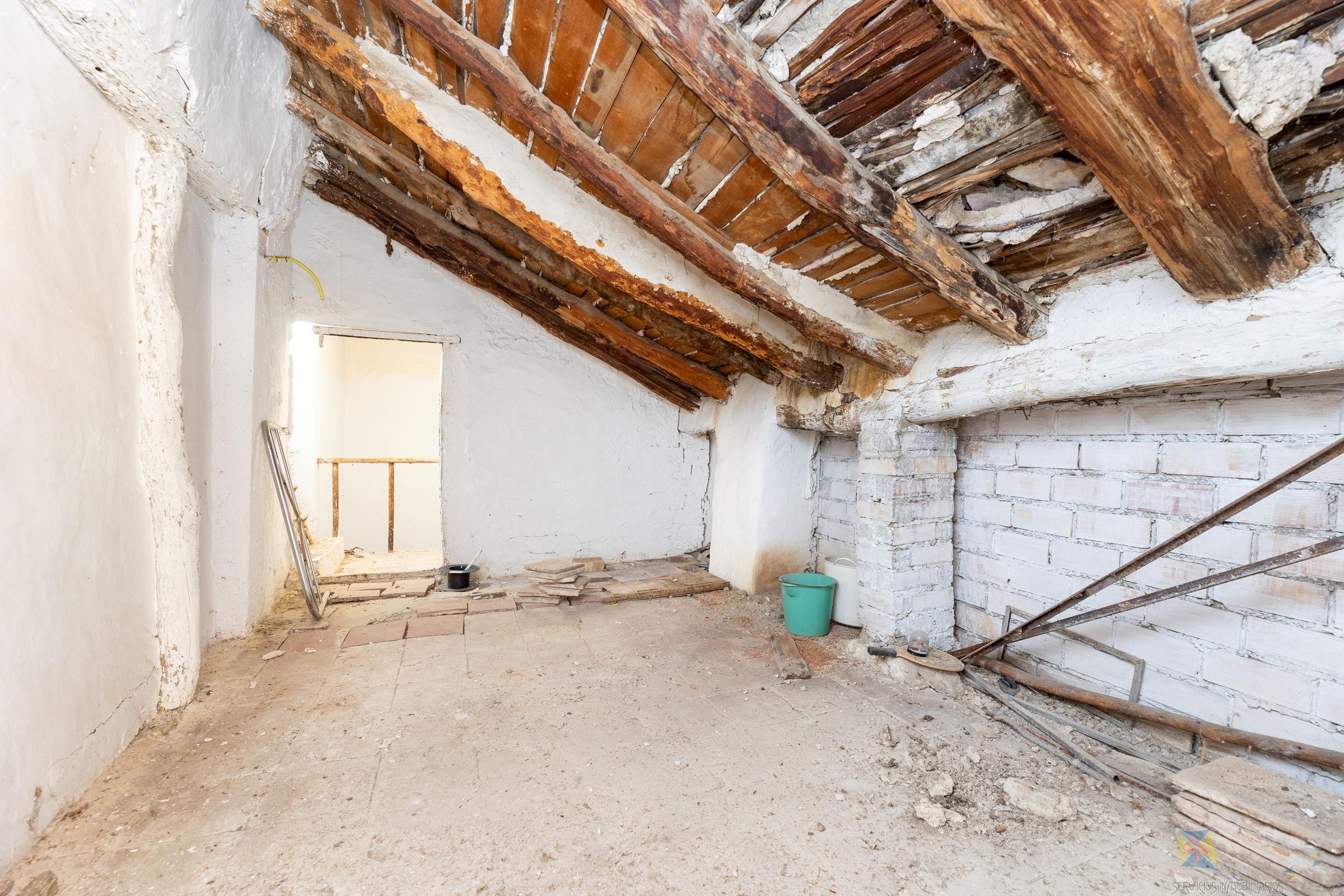 Venta de casa en Alhama de Granada