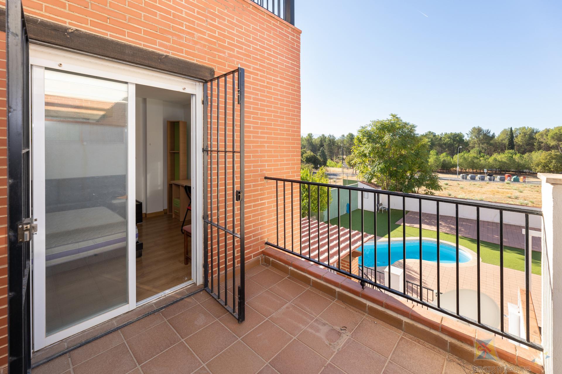 Venta de casa en Atarfe