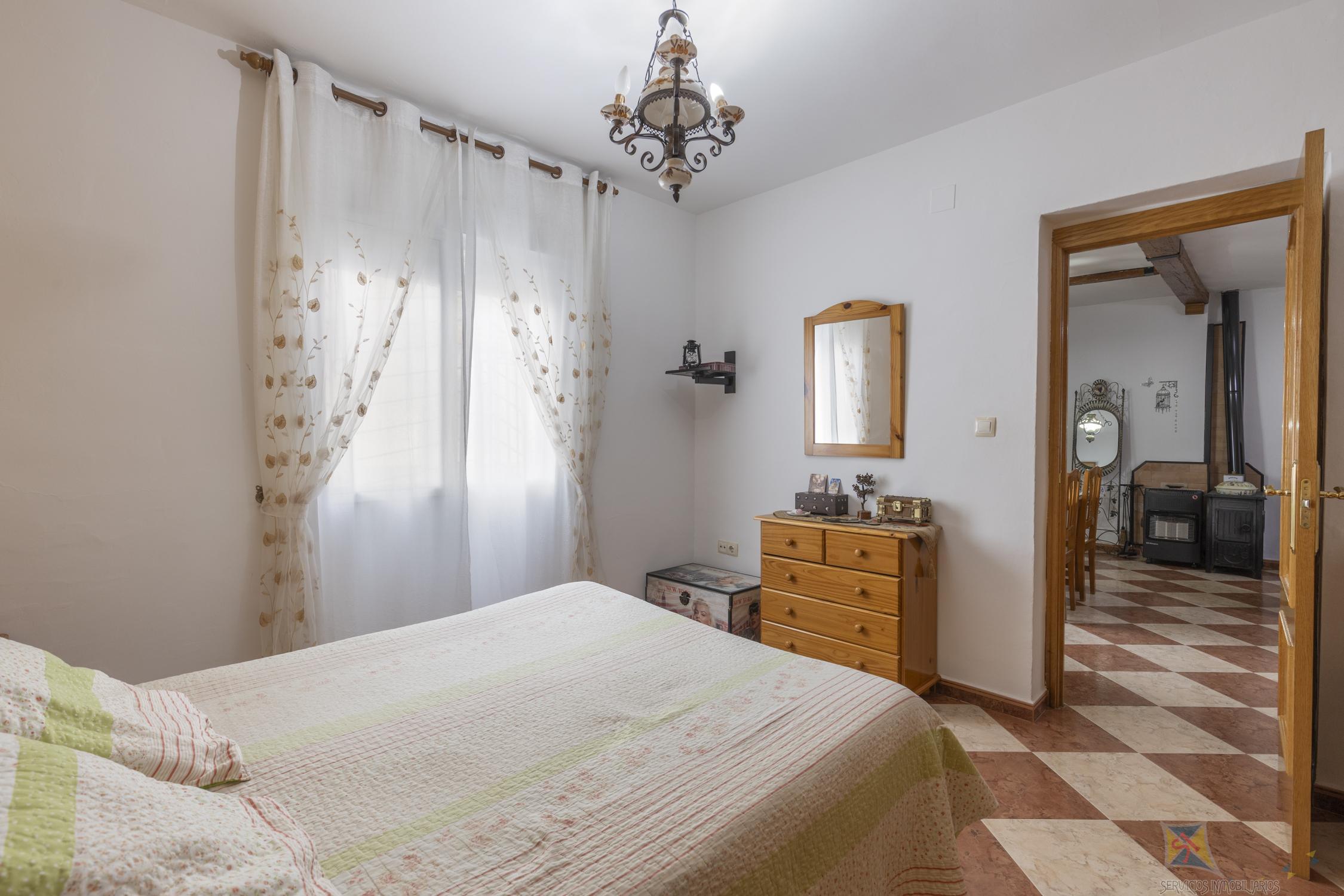 Venta de casa en Huetor Tajar