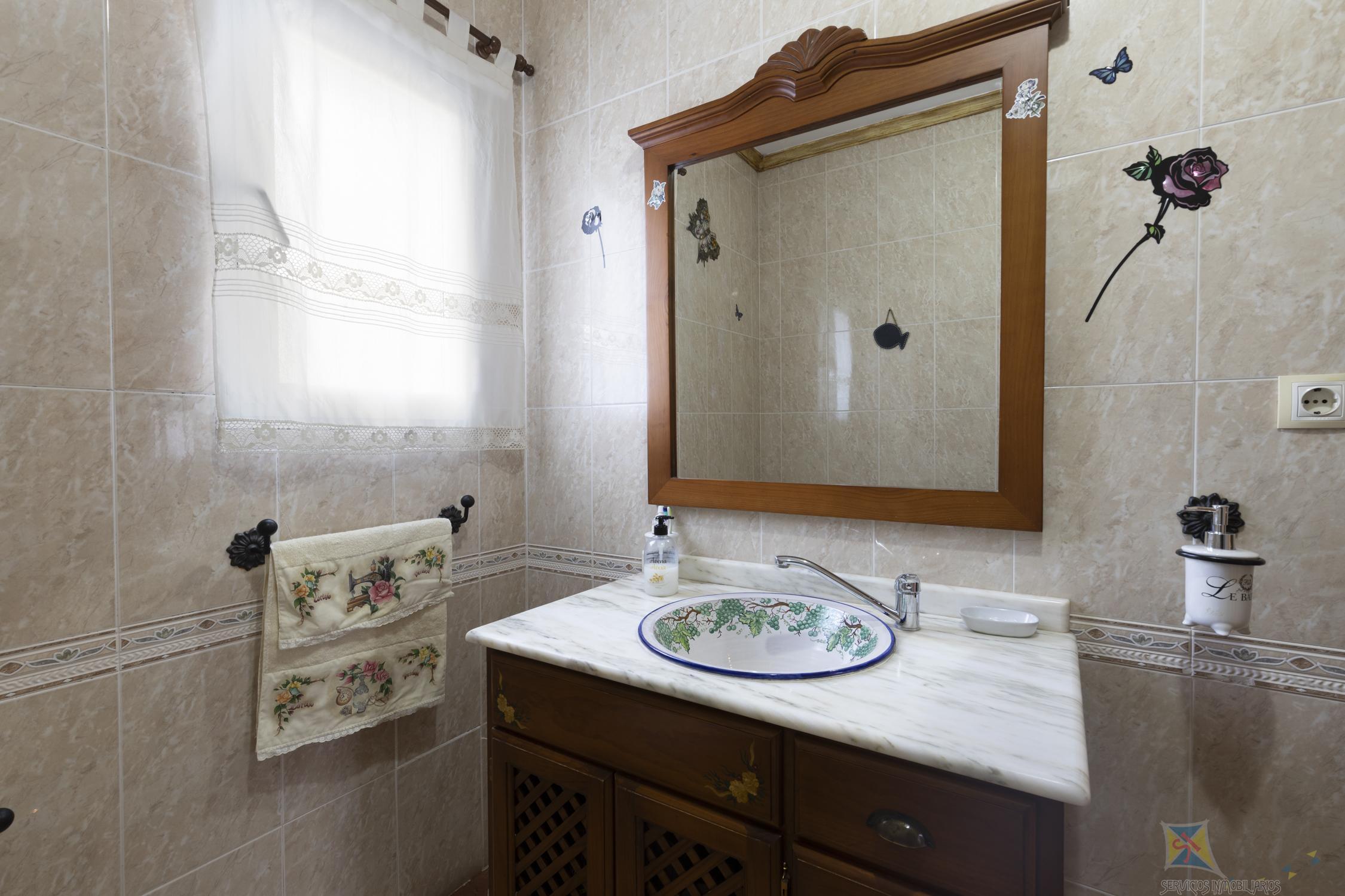 Venta de casa en Huetor Tajar