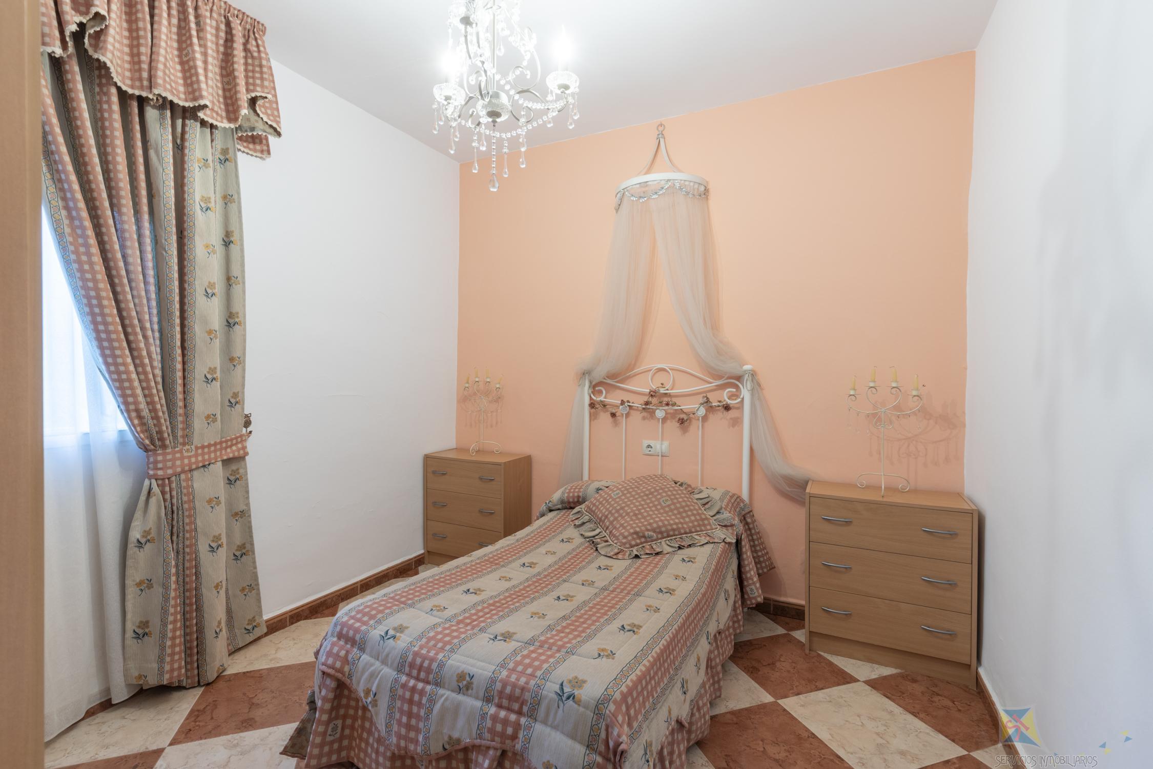 Venta de casa en Huetor Tajar