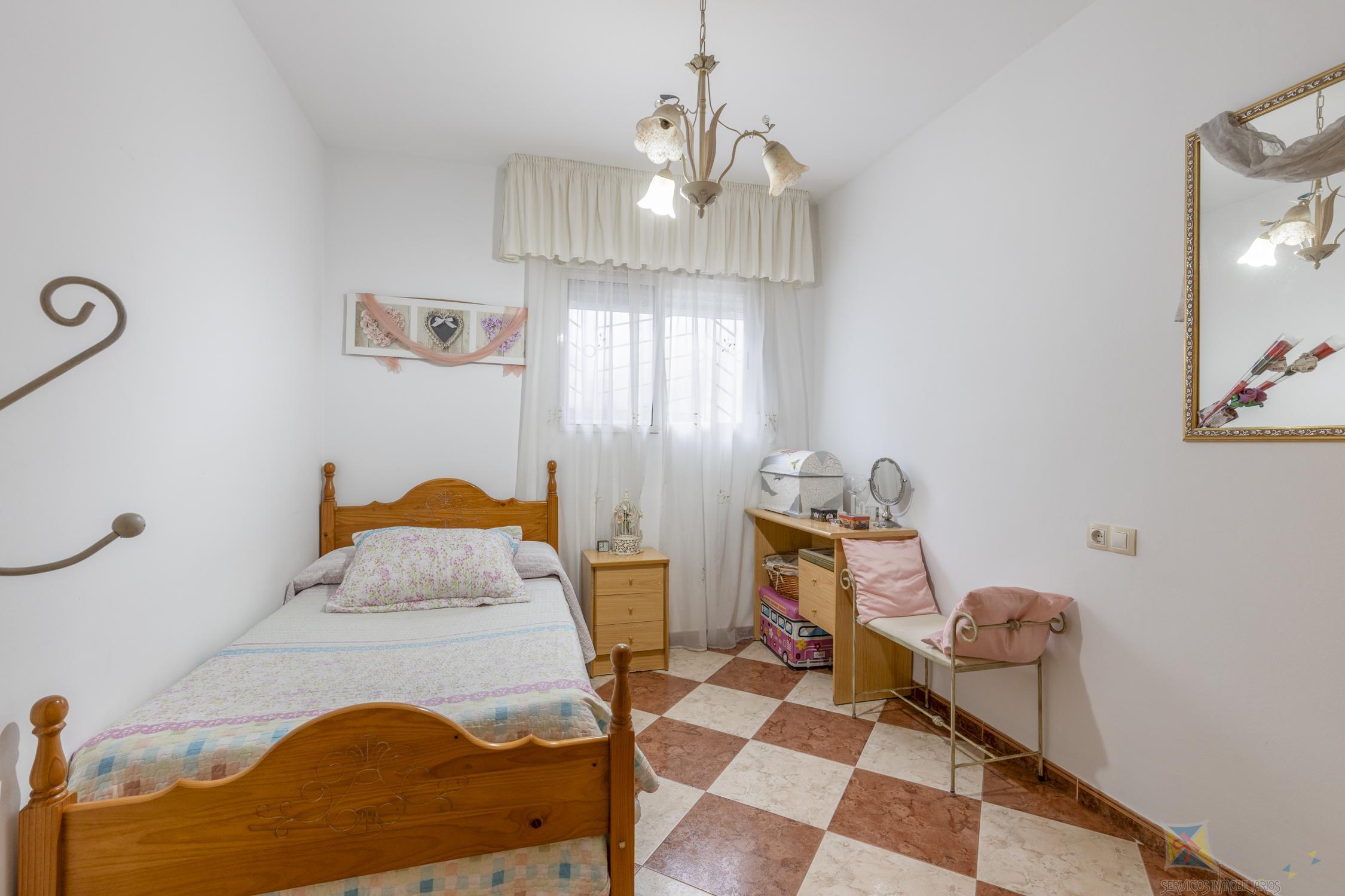 Venta de casa en Huetor Tajar