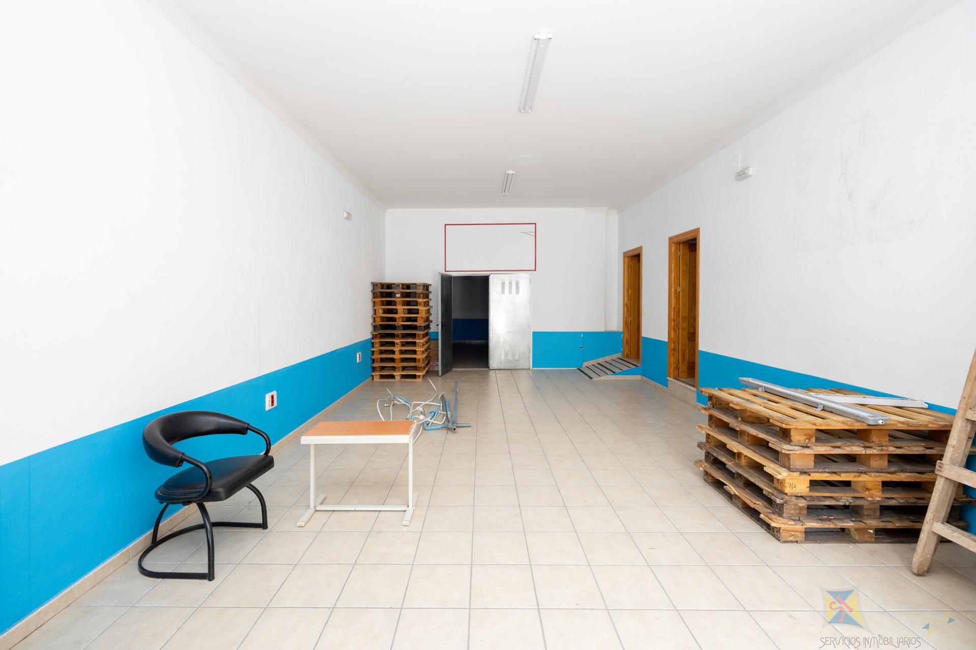 Venta de local en Lanjaron