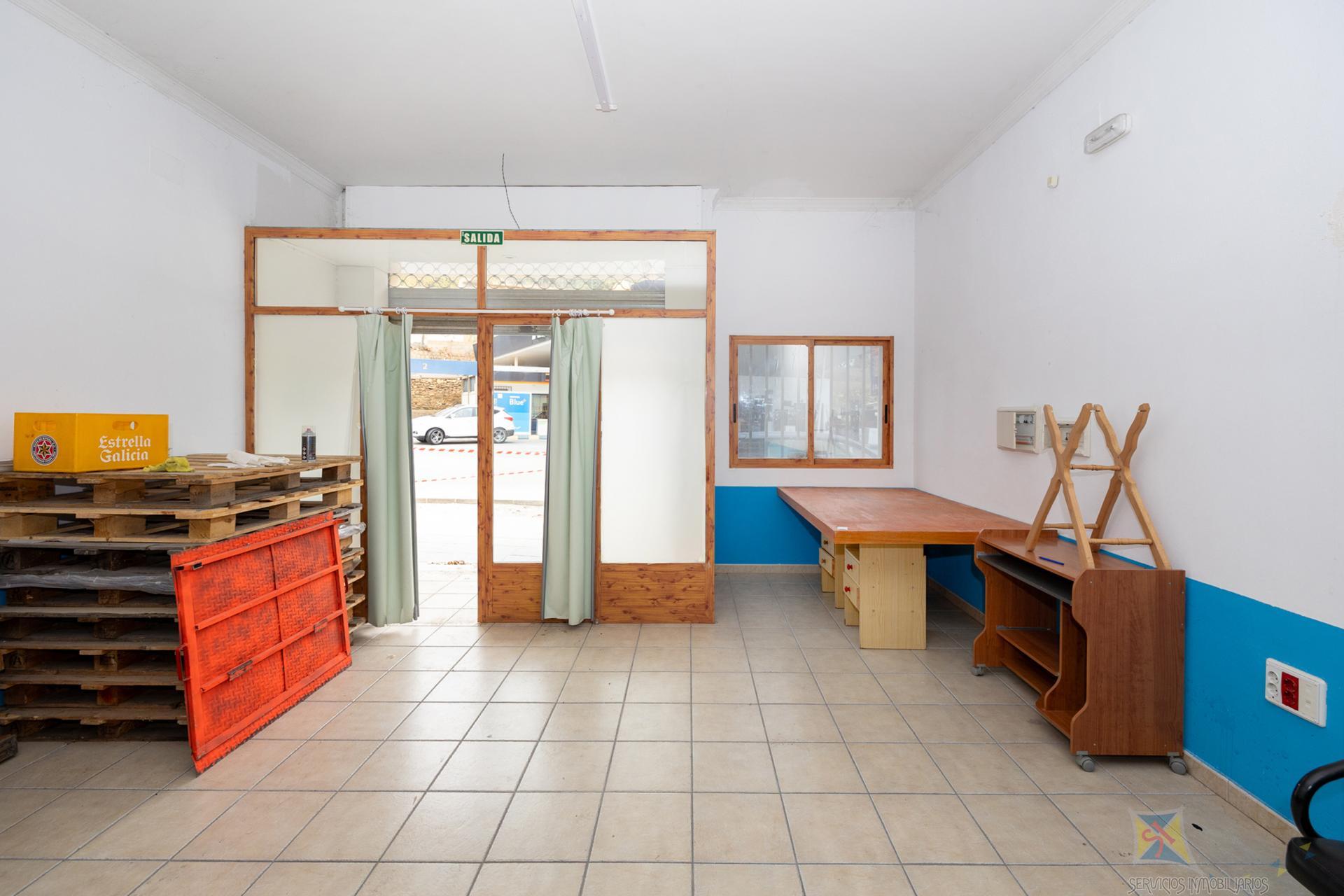 Venta de local en Lanjaron