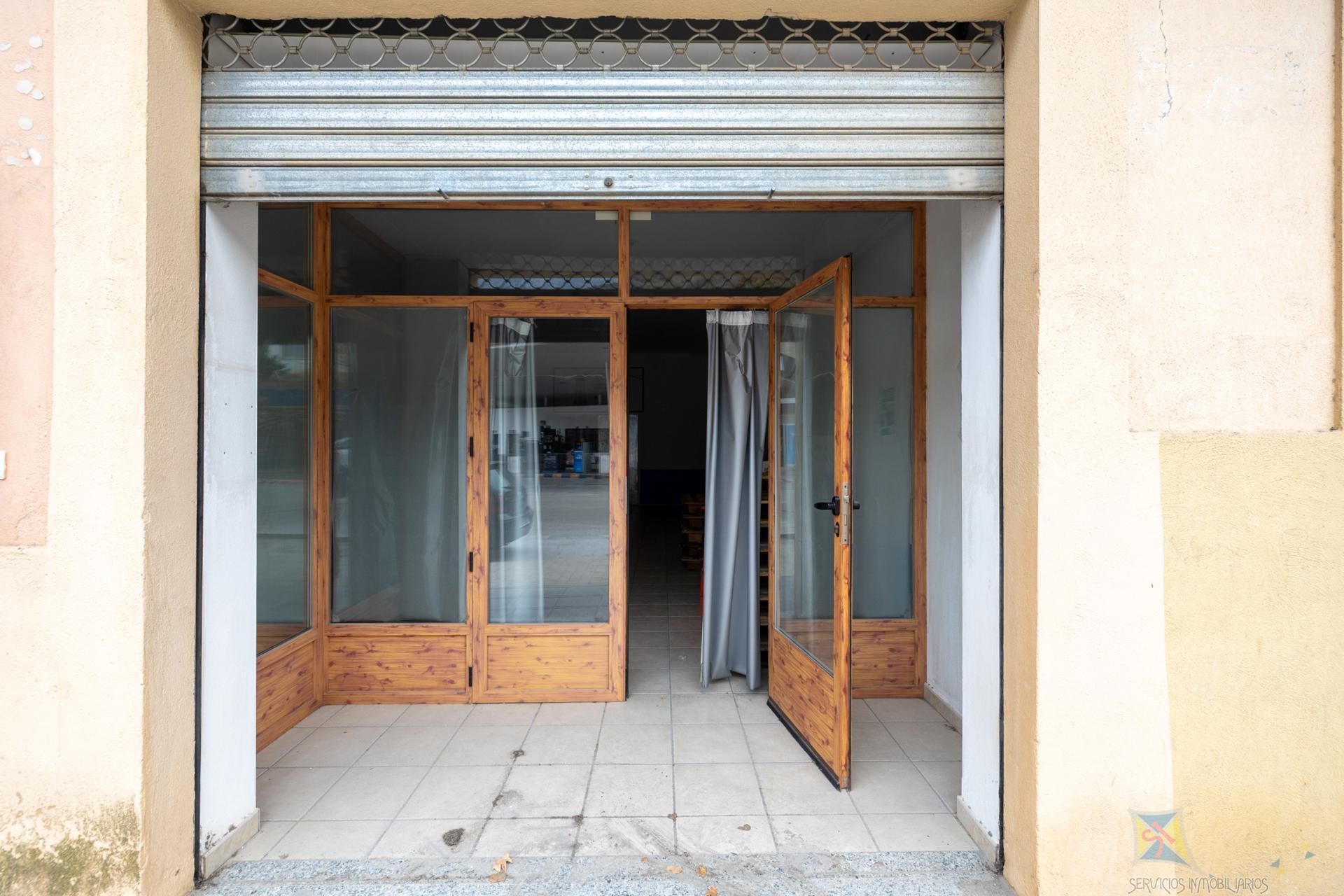 Venta de local en Lanjaron