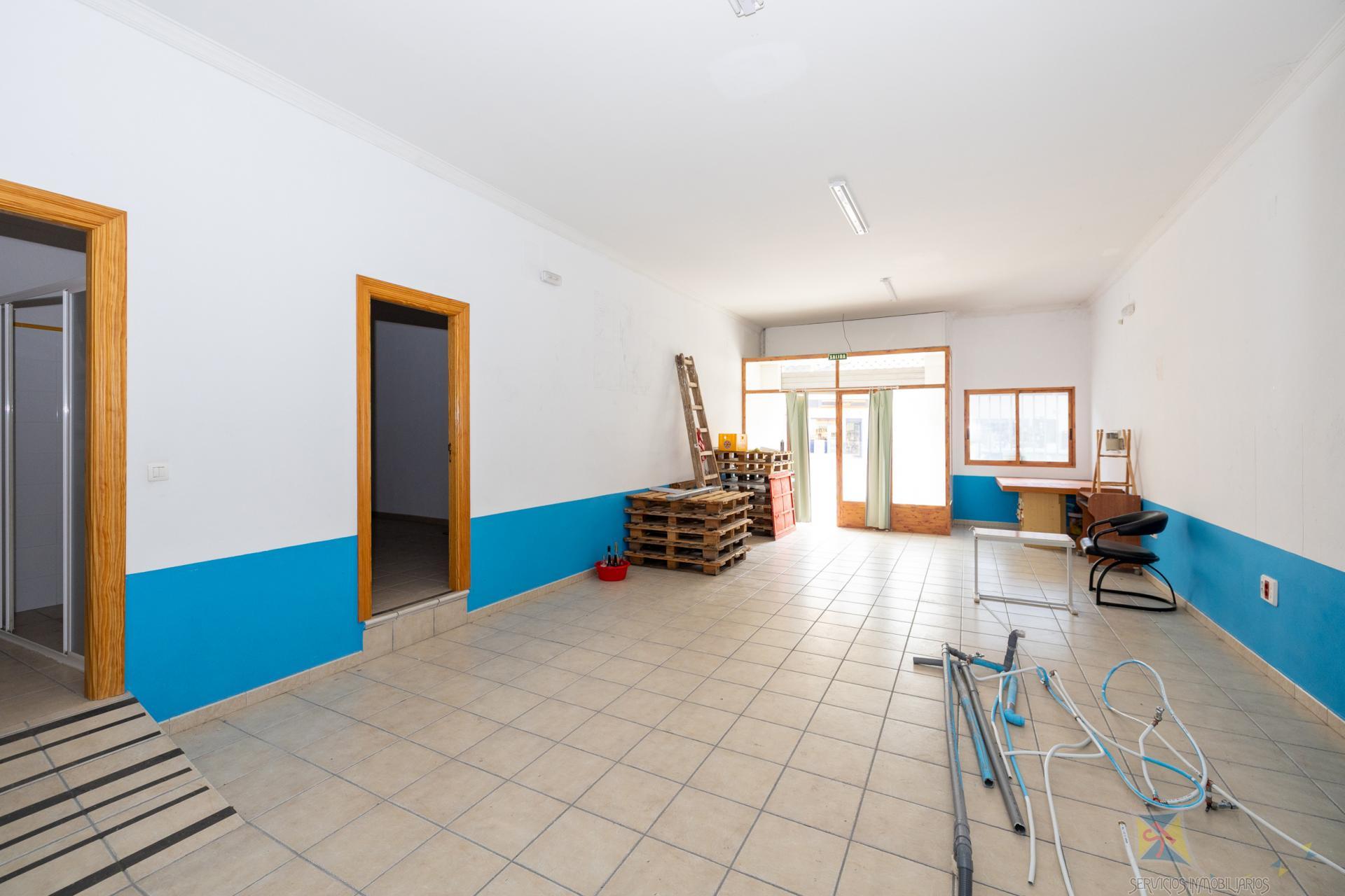 Venta de local en Lanjaron