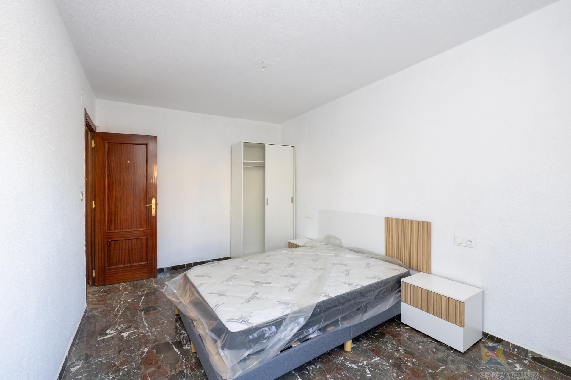 Venta de piso en Granada