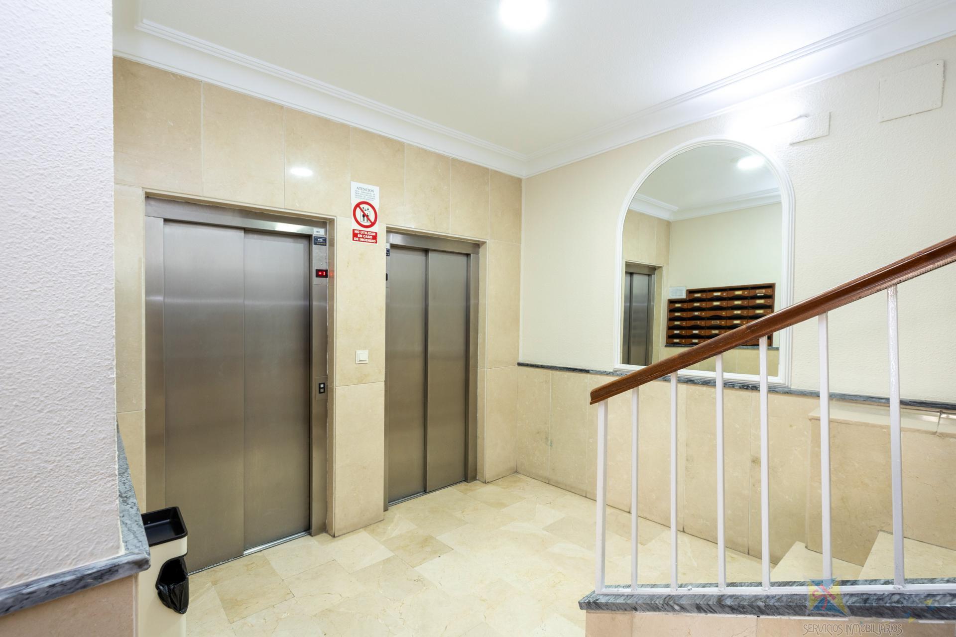 Venta de piso en Granada