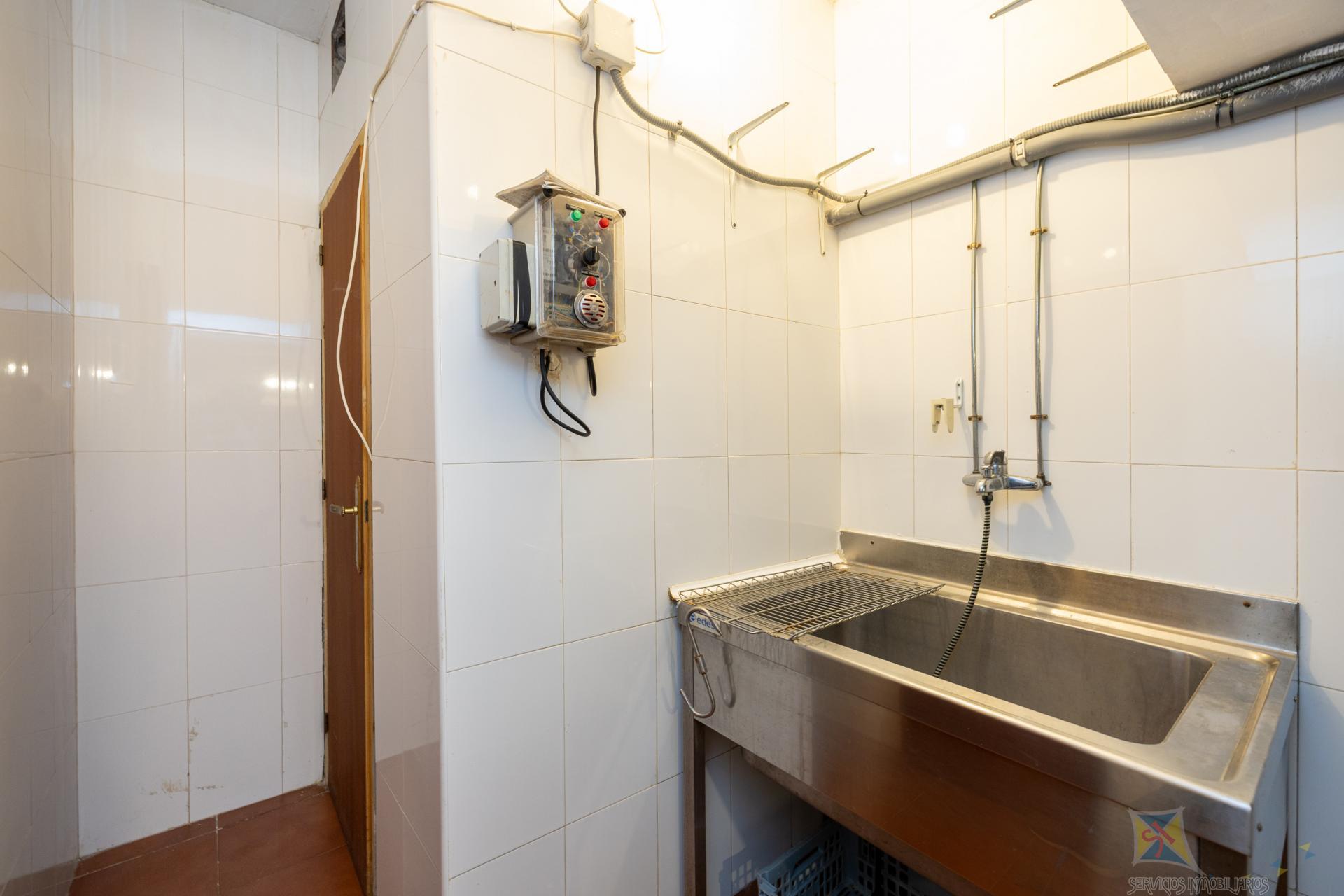 Venta de local en Motril