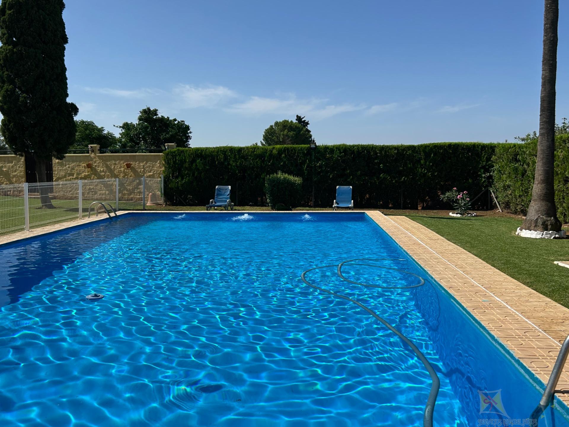 Venta de  en Villanueva del Ariscal