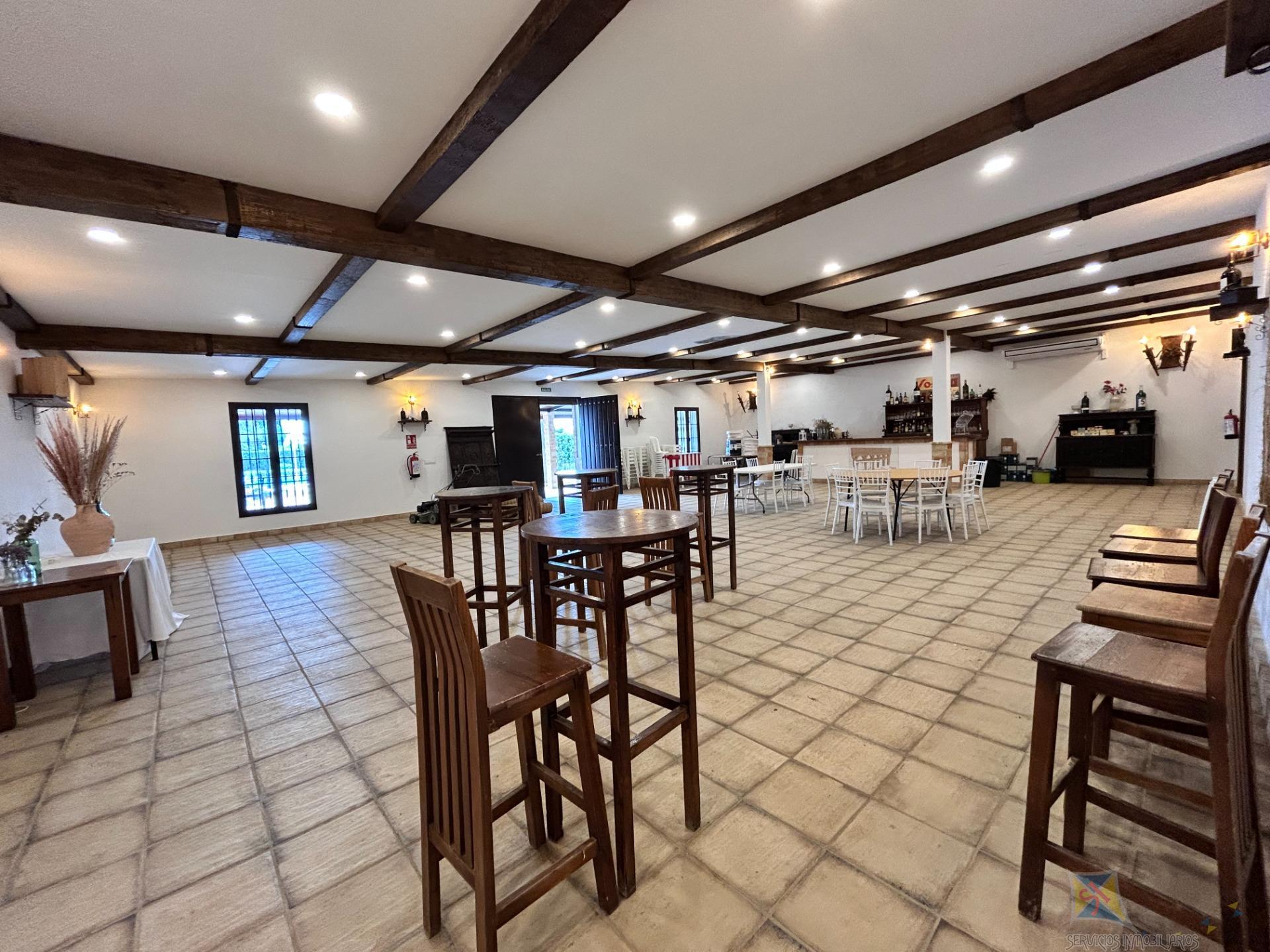 Venta de  en Villanueva del Ariscal