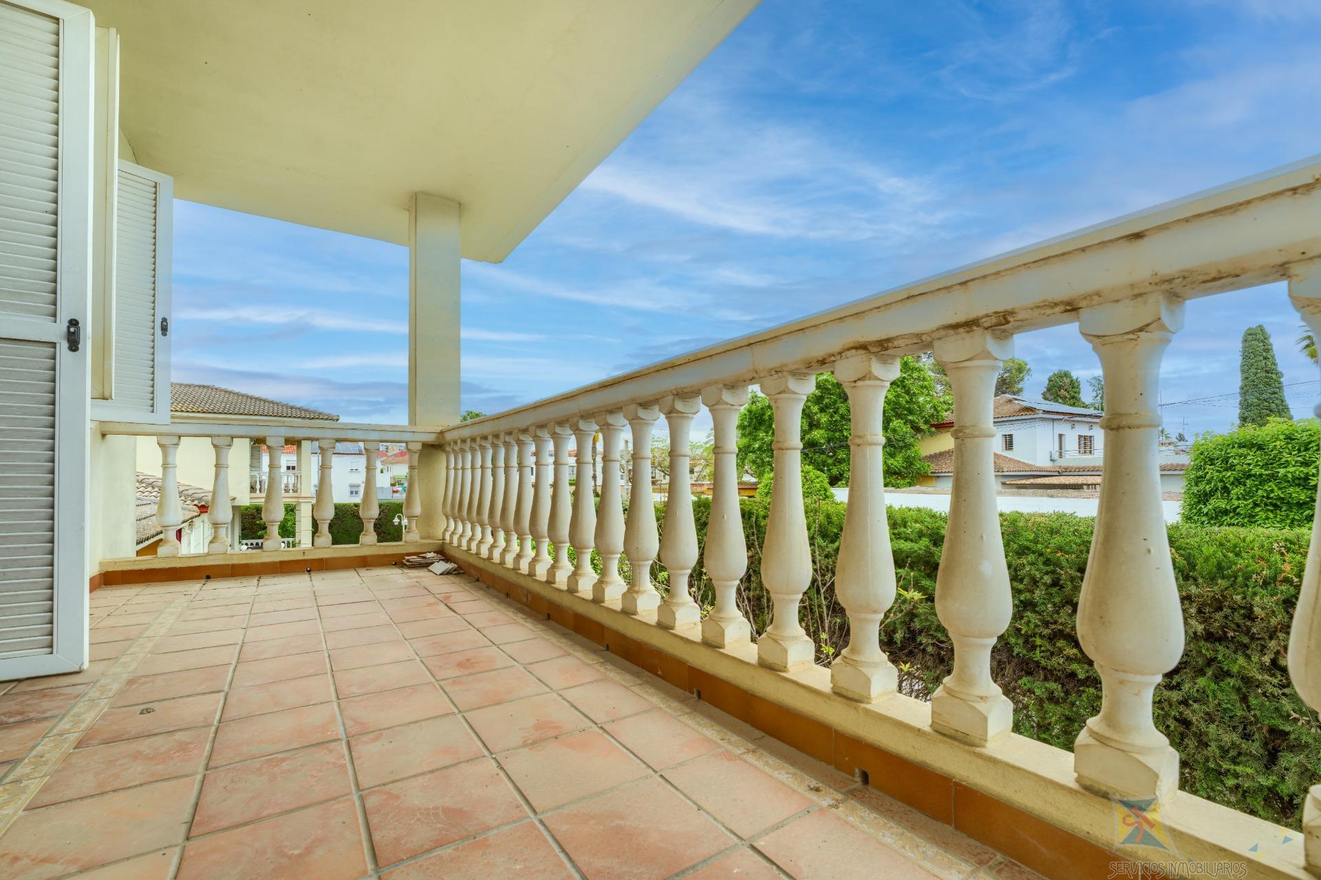 Venta de casa en Gines