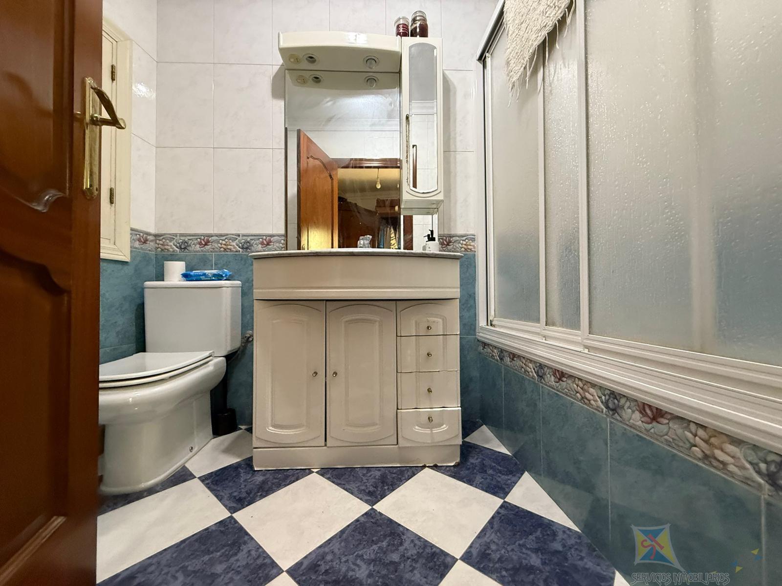 Venta de casa en Las Cabezas de San Juan