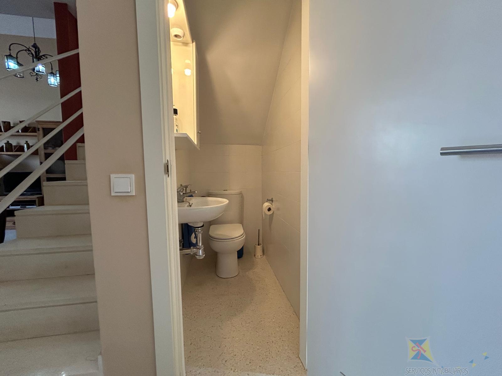 Venta de casa en Almaden de la Plata