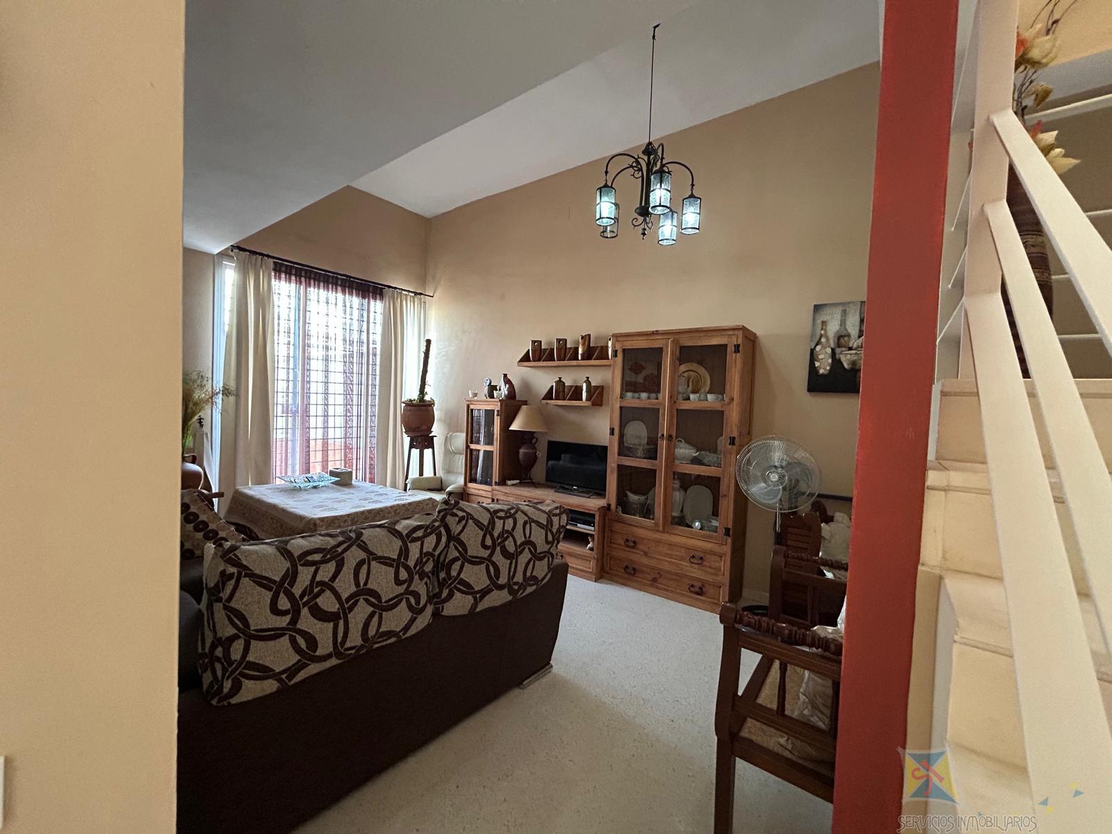 Venta de casa en Almaden de la Plata