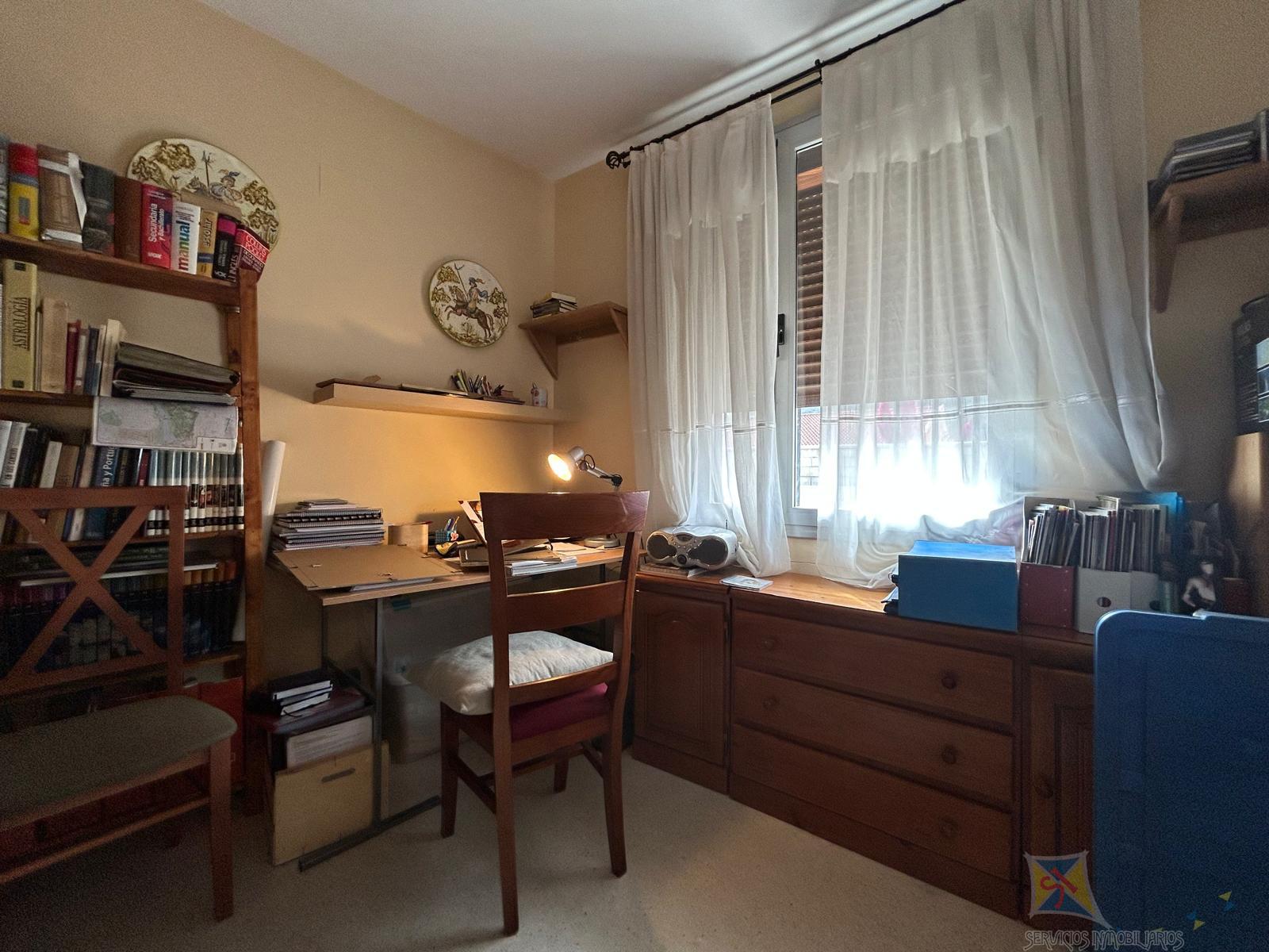 Venta de casa en Almaden de la Plata