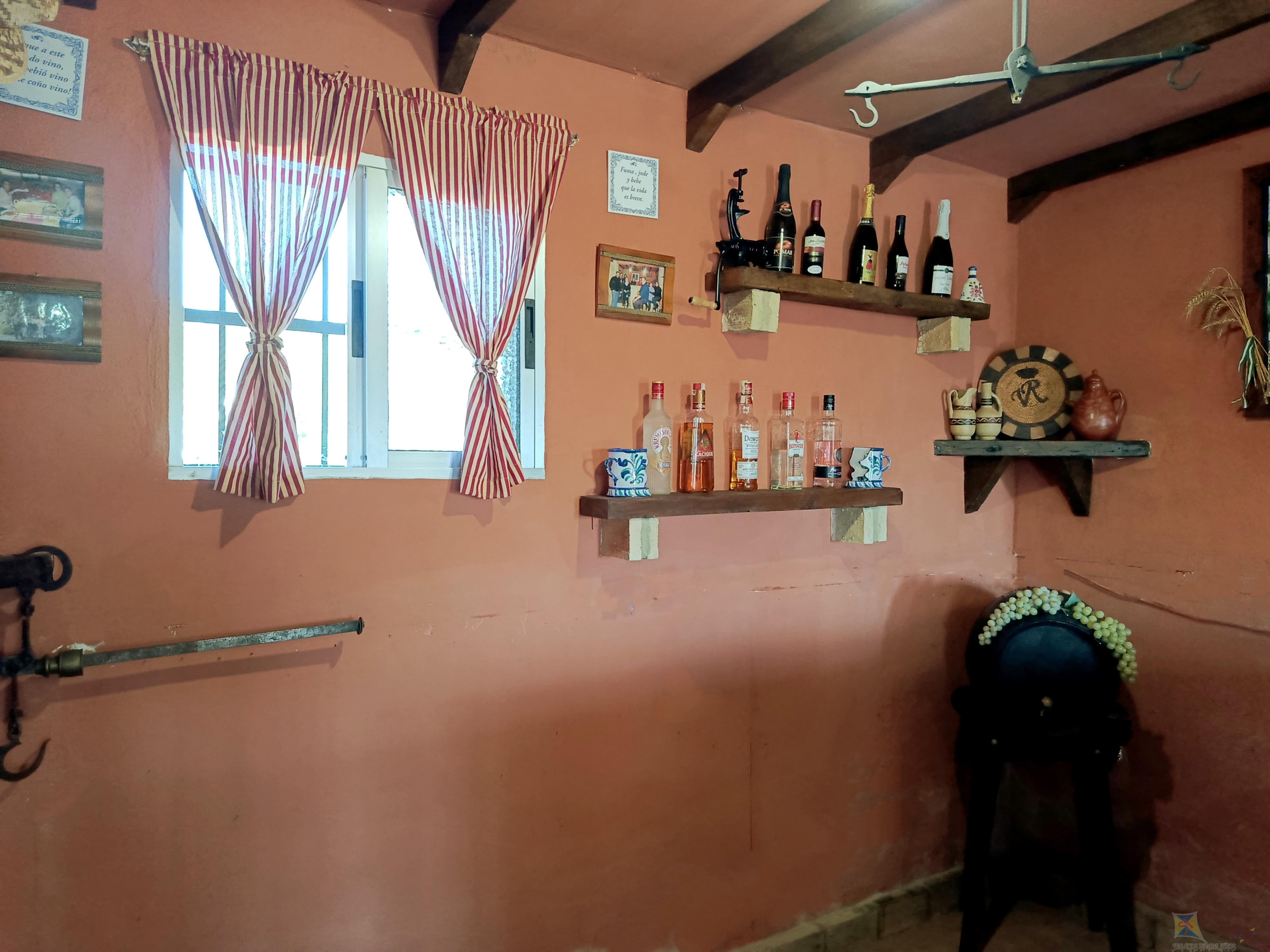 Venta de casa en Paterna del Campo