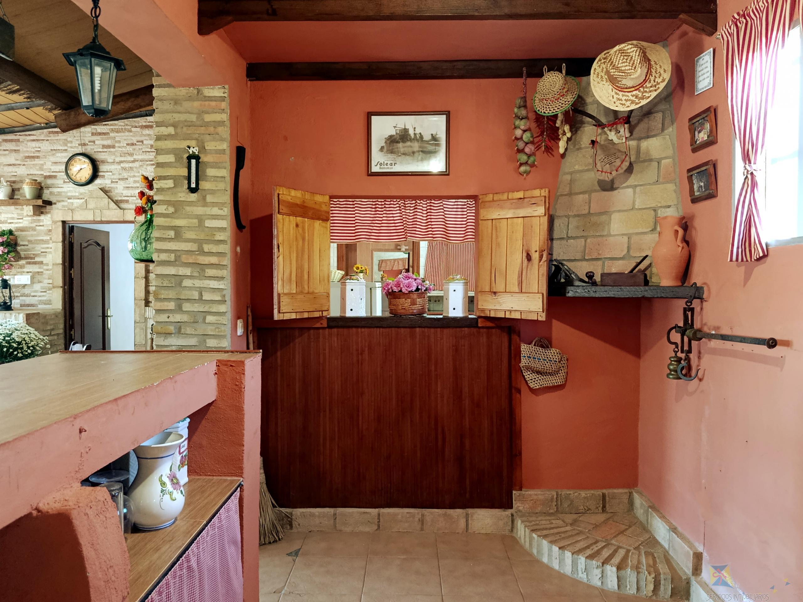 Venta de casa en Paterna del Campo