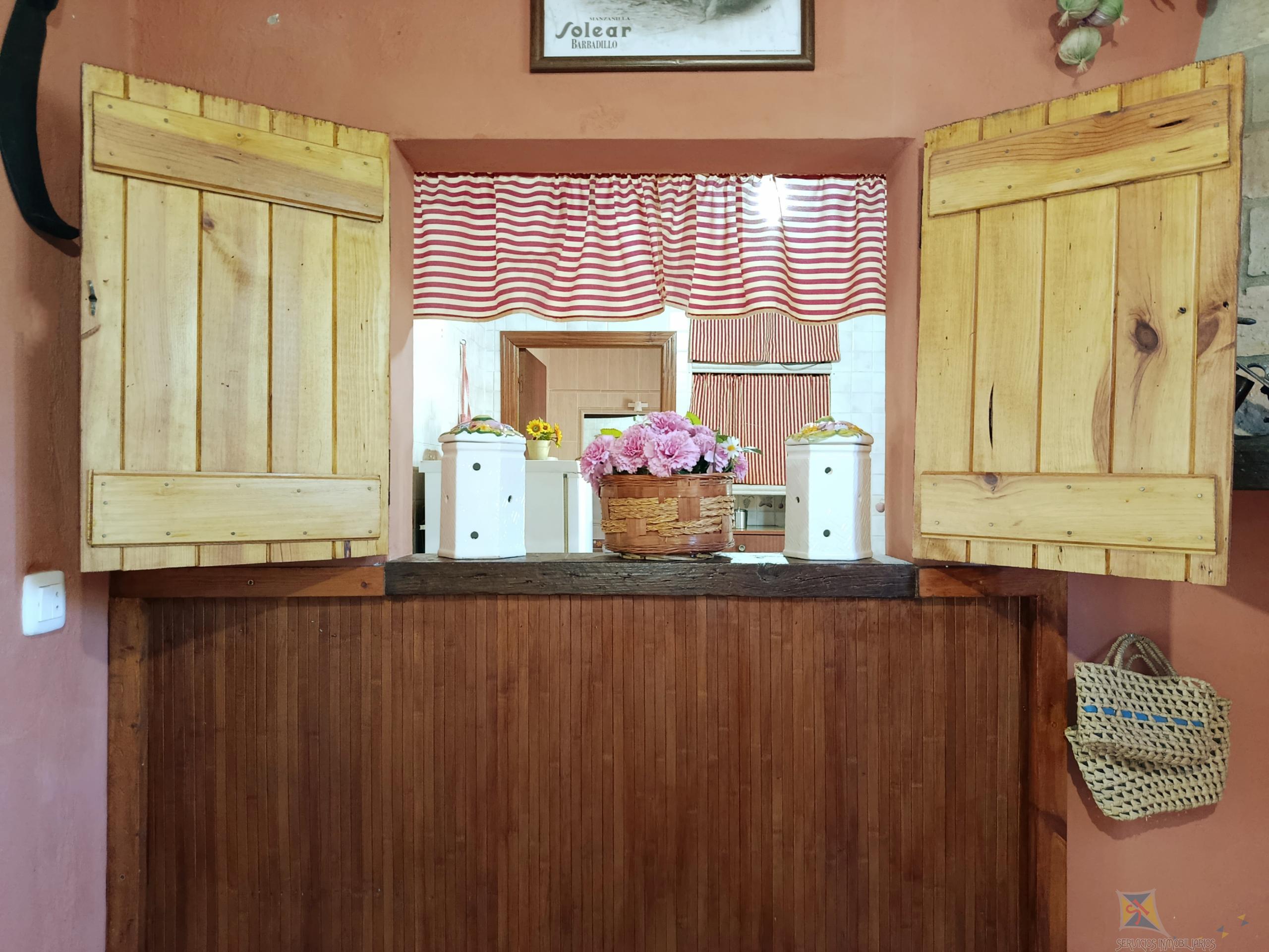 Venta de casa en Paterna del Campo