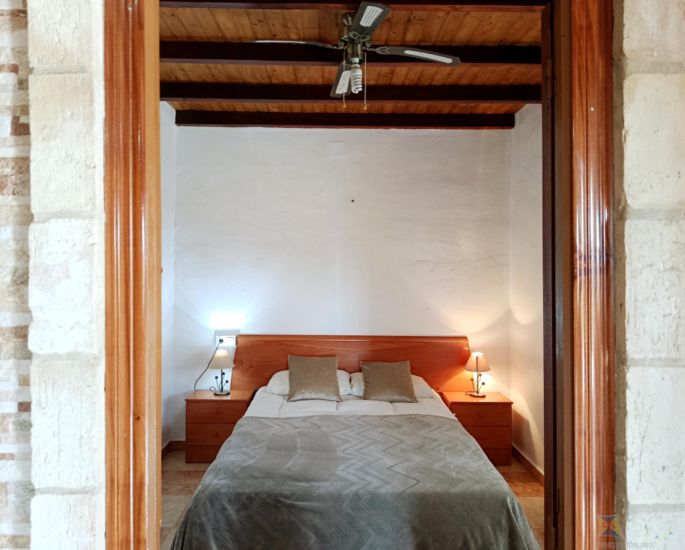 Venta de casa en Paterna del Campo