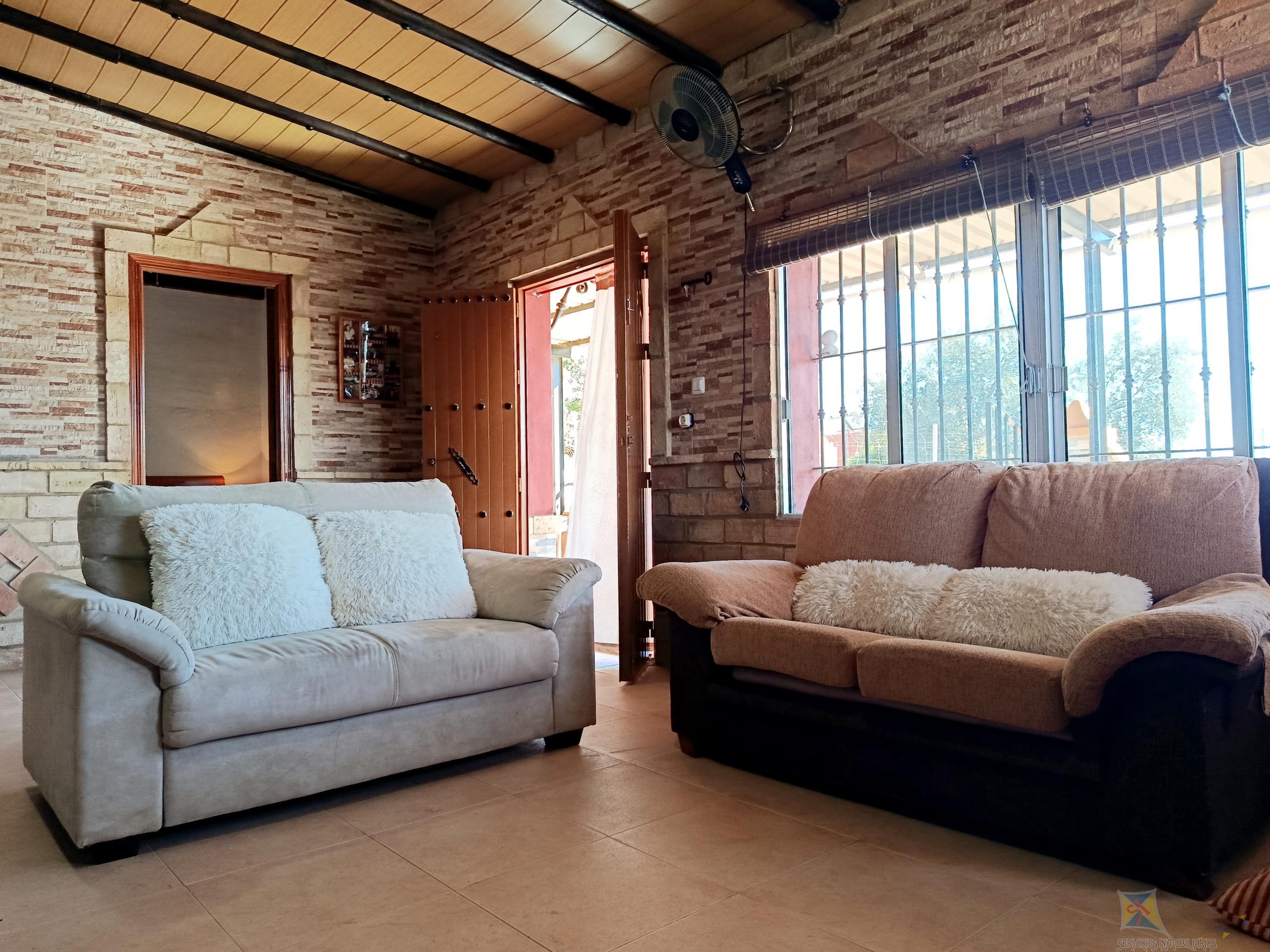 Venta de casa en Paterna del Campo