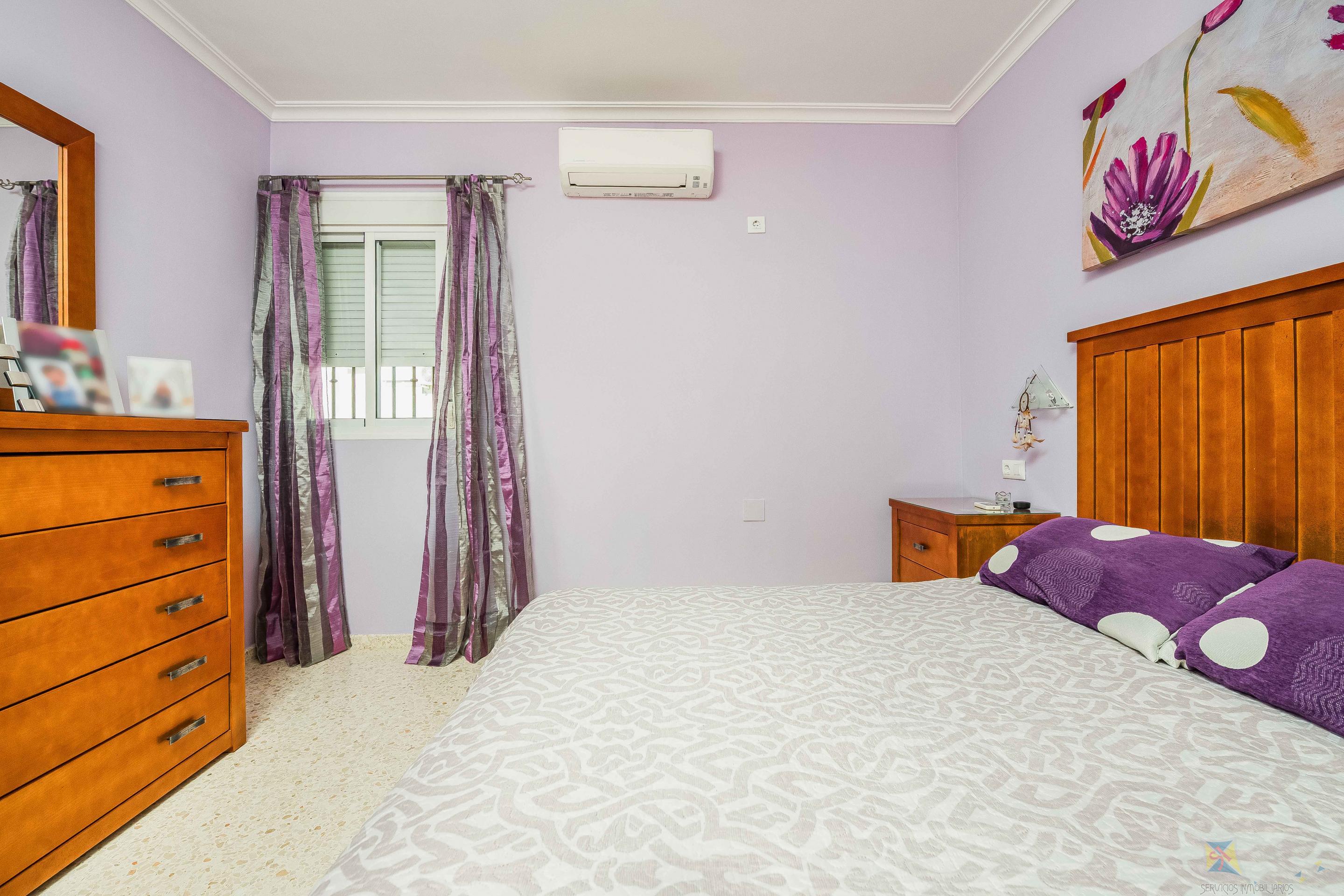 Venta de casa en Burguillos de Sevilla