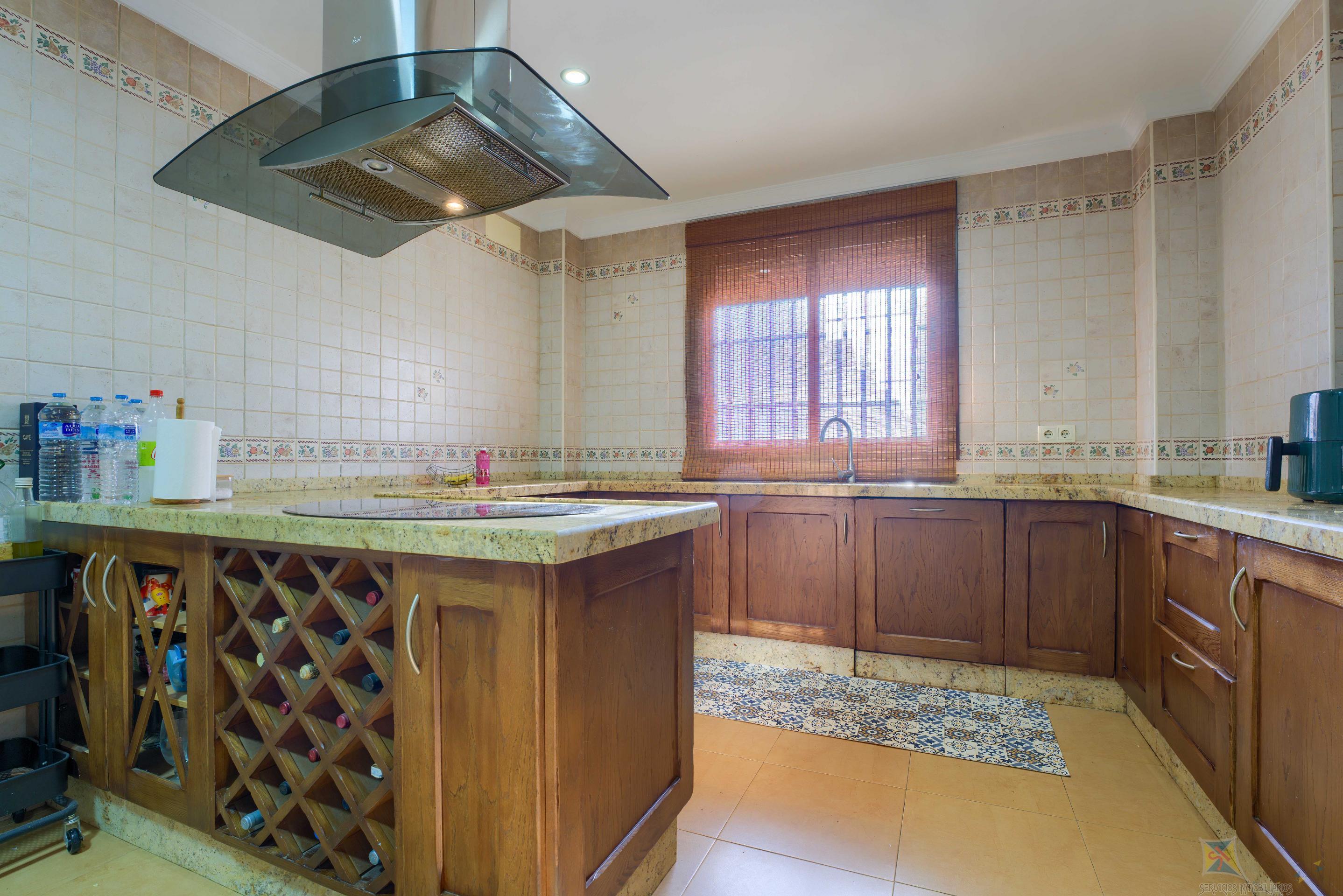 Venta de villa en Montequinto