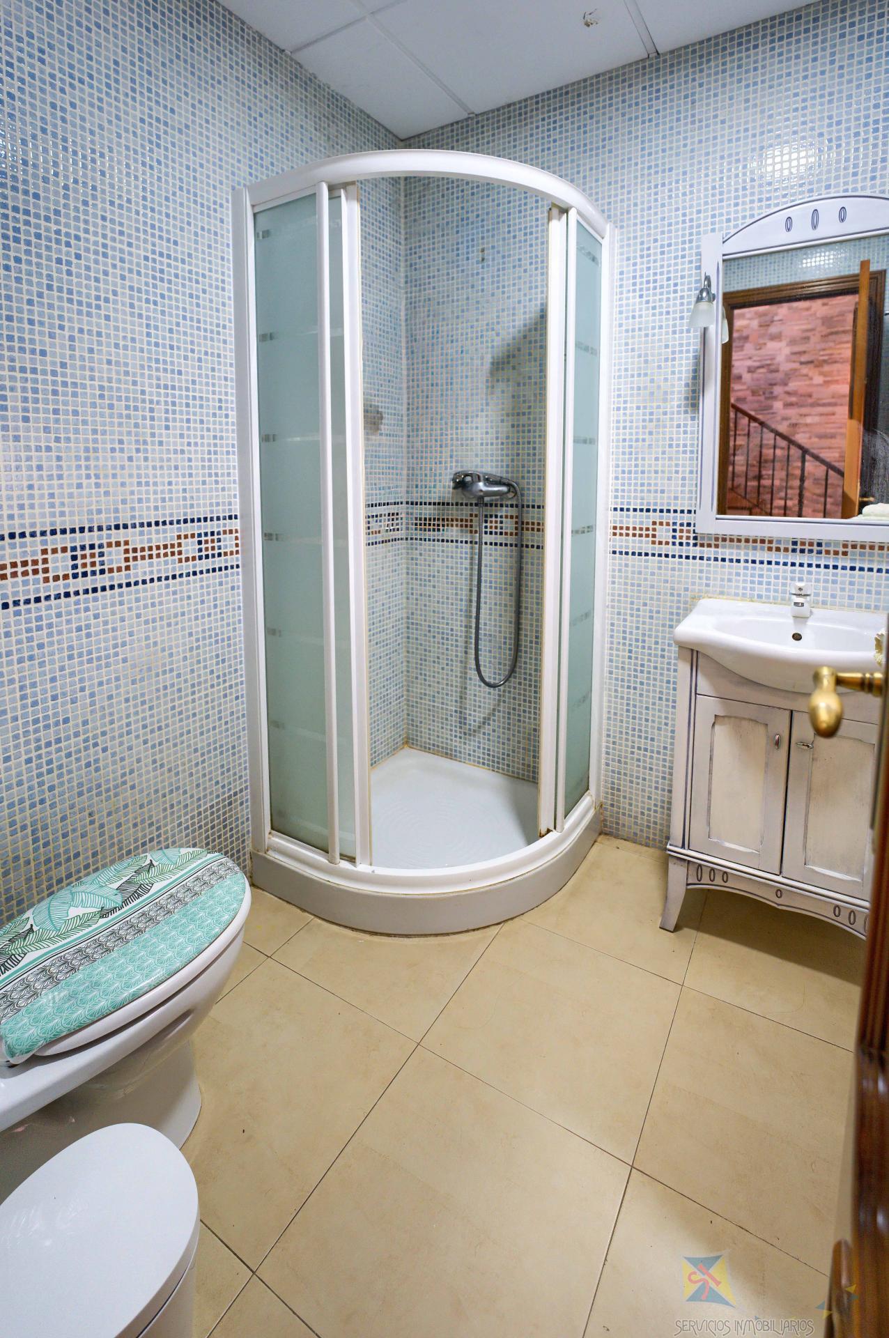 Venta de villa en Montequinto