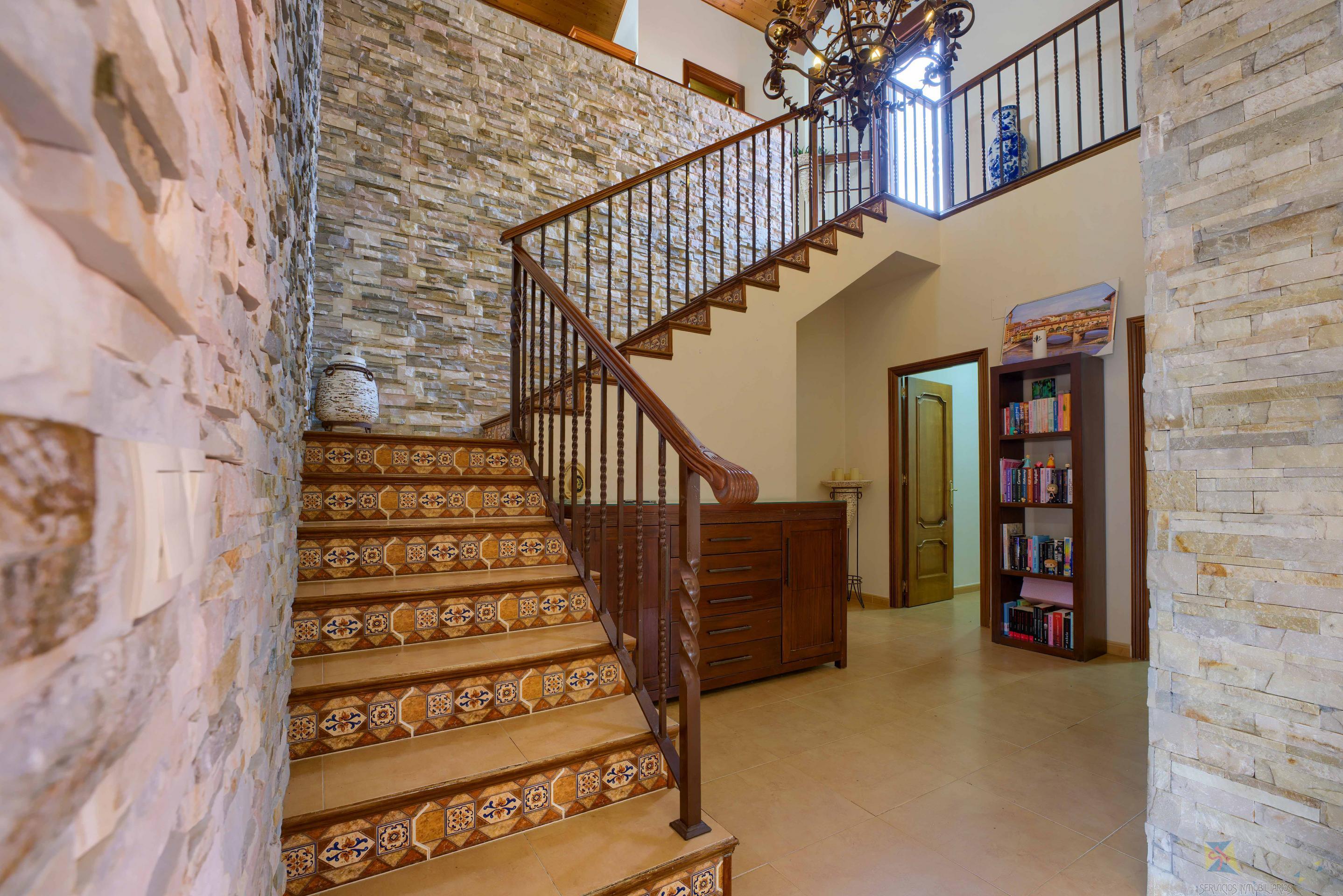 Venta de villa en Montequinto