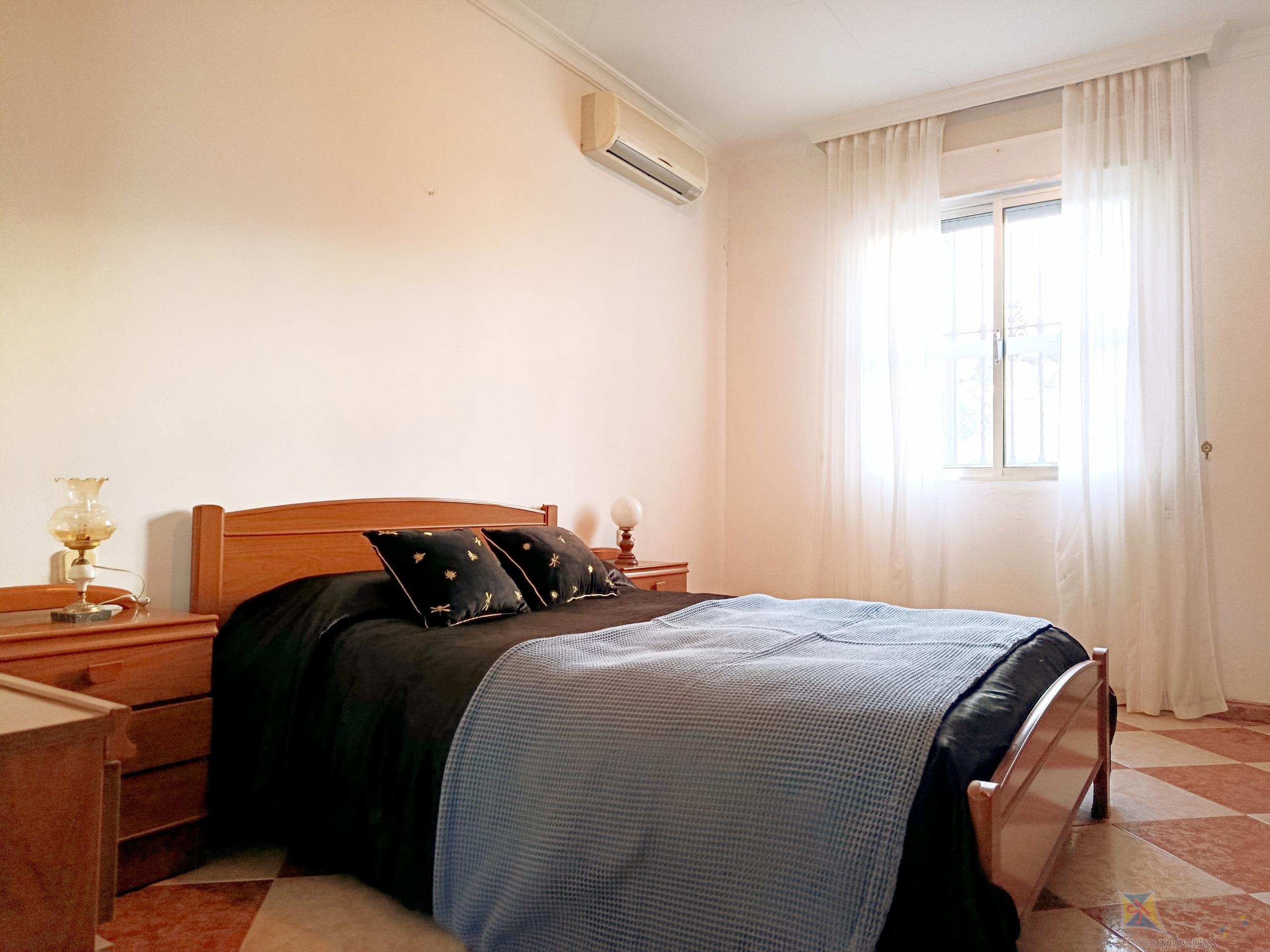 Venta de casa en Hinojos