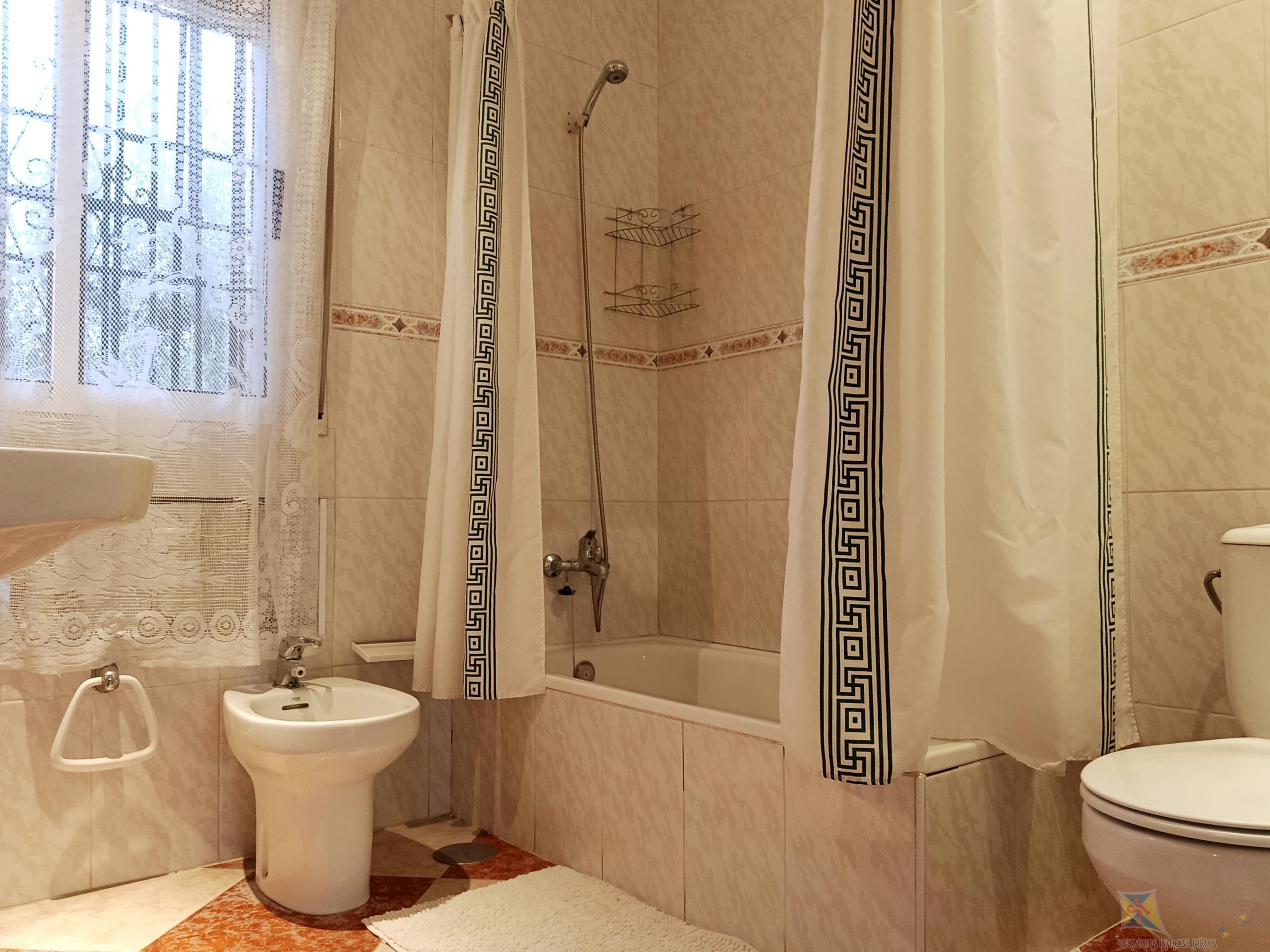 Venta de casa en Hinojos