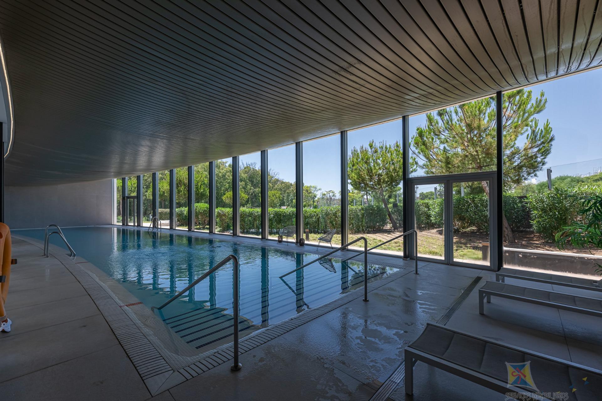 Venta de planta baja en Estepona